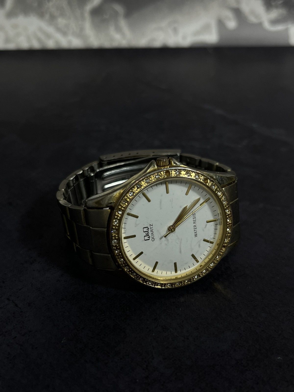 Hysteric Glamour Q&Q Gold-Tone Rhinestone Watch, Japan Quartz, Vintage Style Size ONE SIZE - 7 Thumbnail