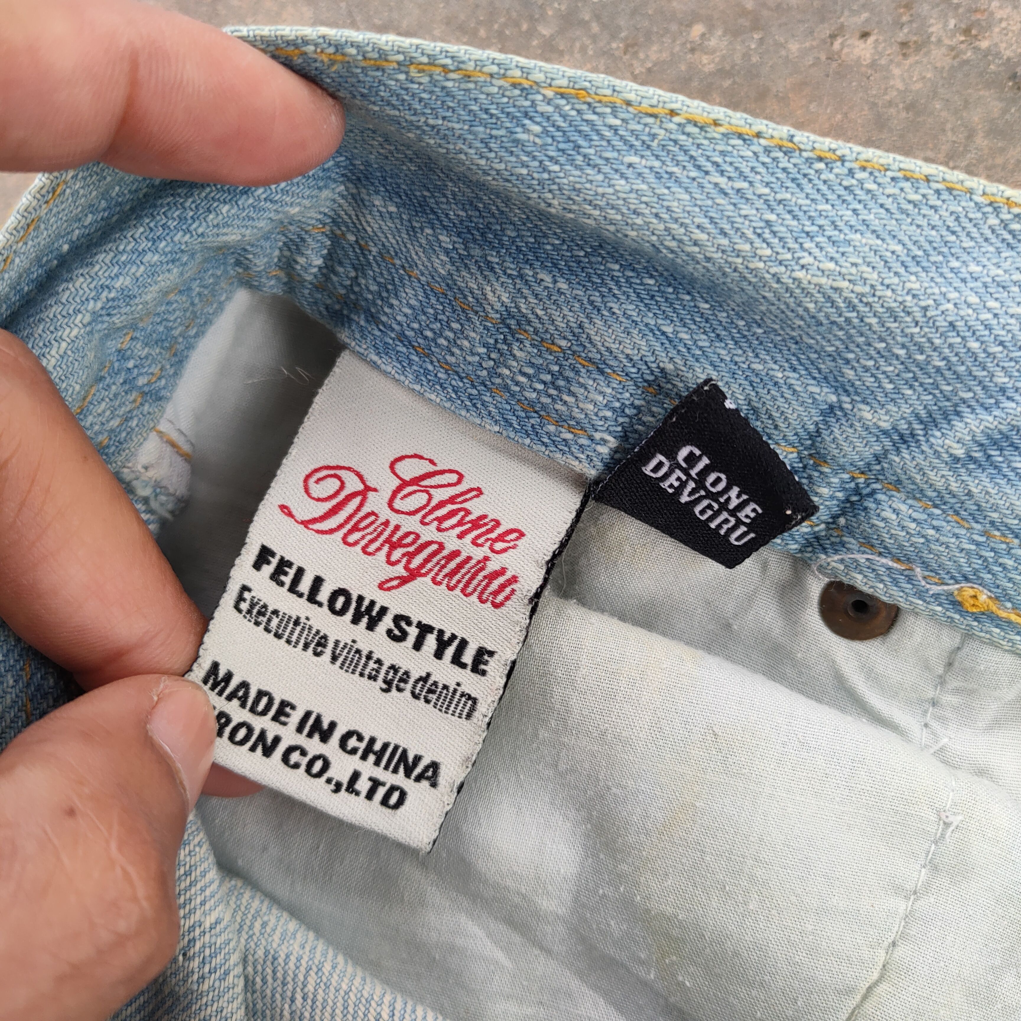 Japanese Brand VINTAGE CLONE DEVGRU PATCH RIPPED FADED JEANS PANTS Size US 33 - 13 Thumbnail