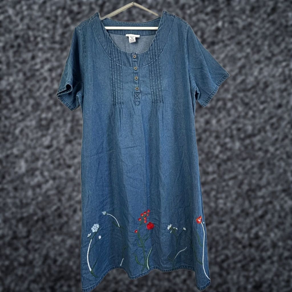 Denime Country Store Womens Short Sleeve Denim Dress XL Blue Embroidered Floral Pintuck Shirt Dress Womens XL Blue Embroidered Floral Denim Dress Size 40" / US 18 - 1 Thumbnail