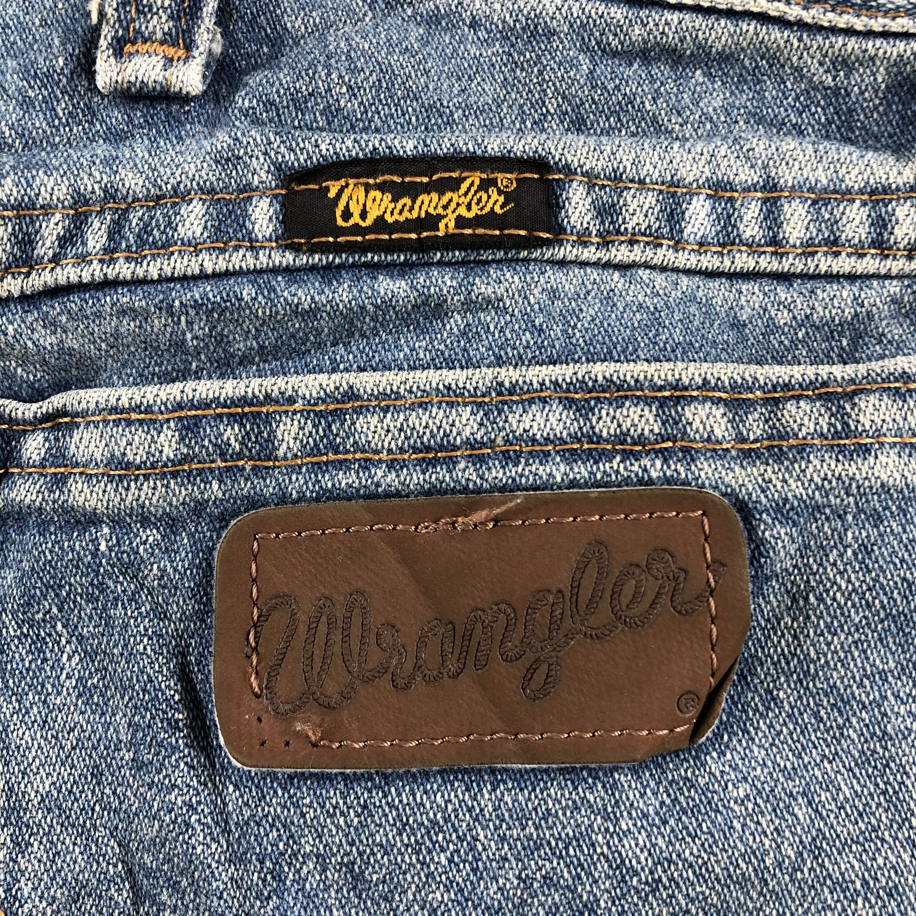 Vintage Vintage Blue Wash Wrangler Jeans-J2362 Size US 36 / EU 52 - 5 Thumbnail