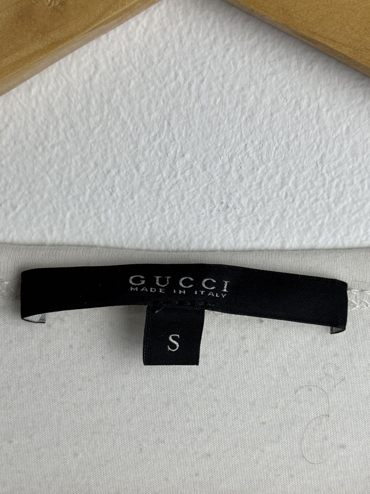 Gucci Gucci T-Shirt Luxury Brand Big Center Logo Y2K Size S / US 4 / IT 40 - 7 Thumbnail