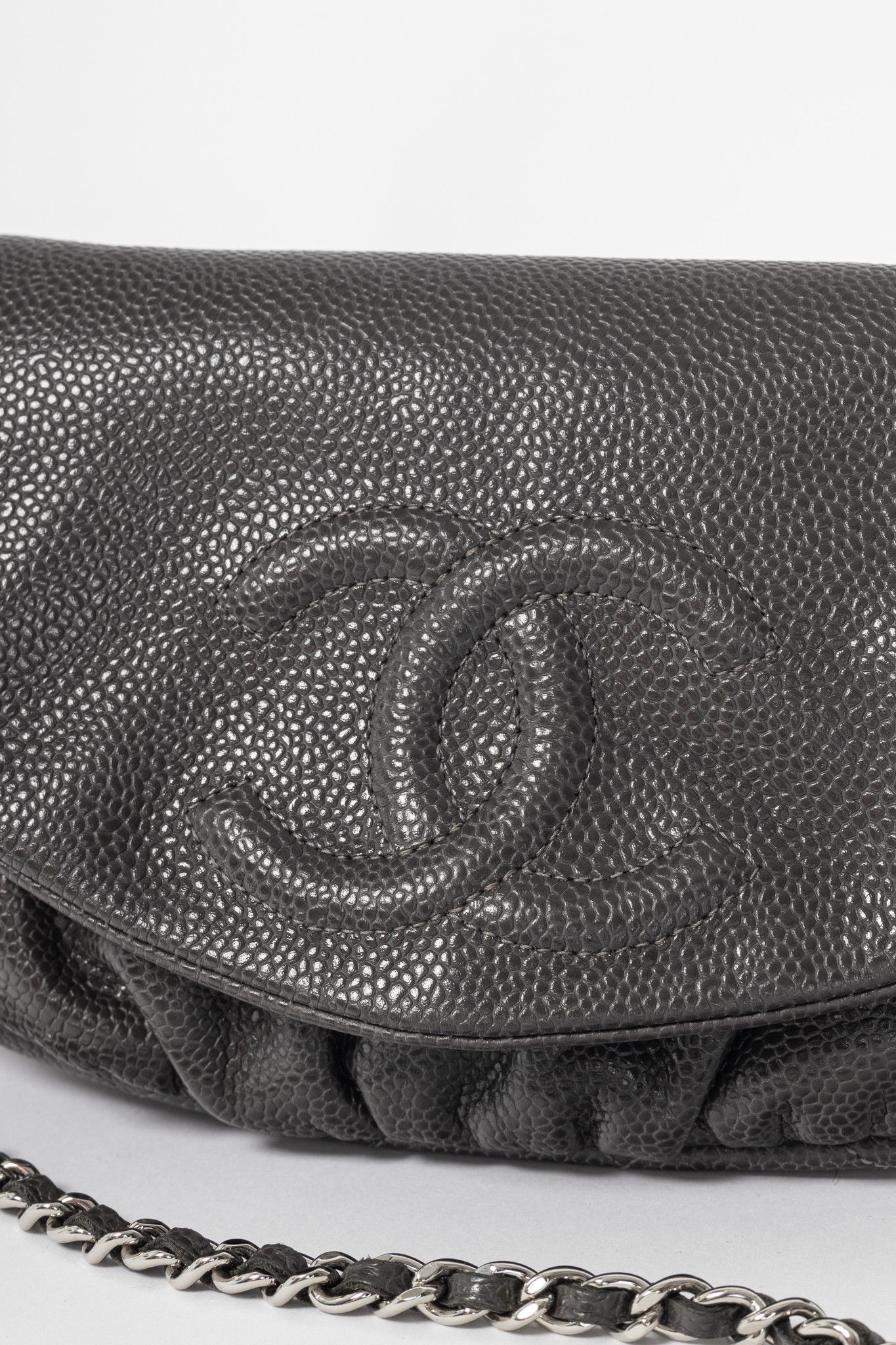 Chanel Chanel 12A Anthracite Caviar CC Half Moon WOC Size ONE SIZE - 8 Thumbnail