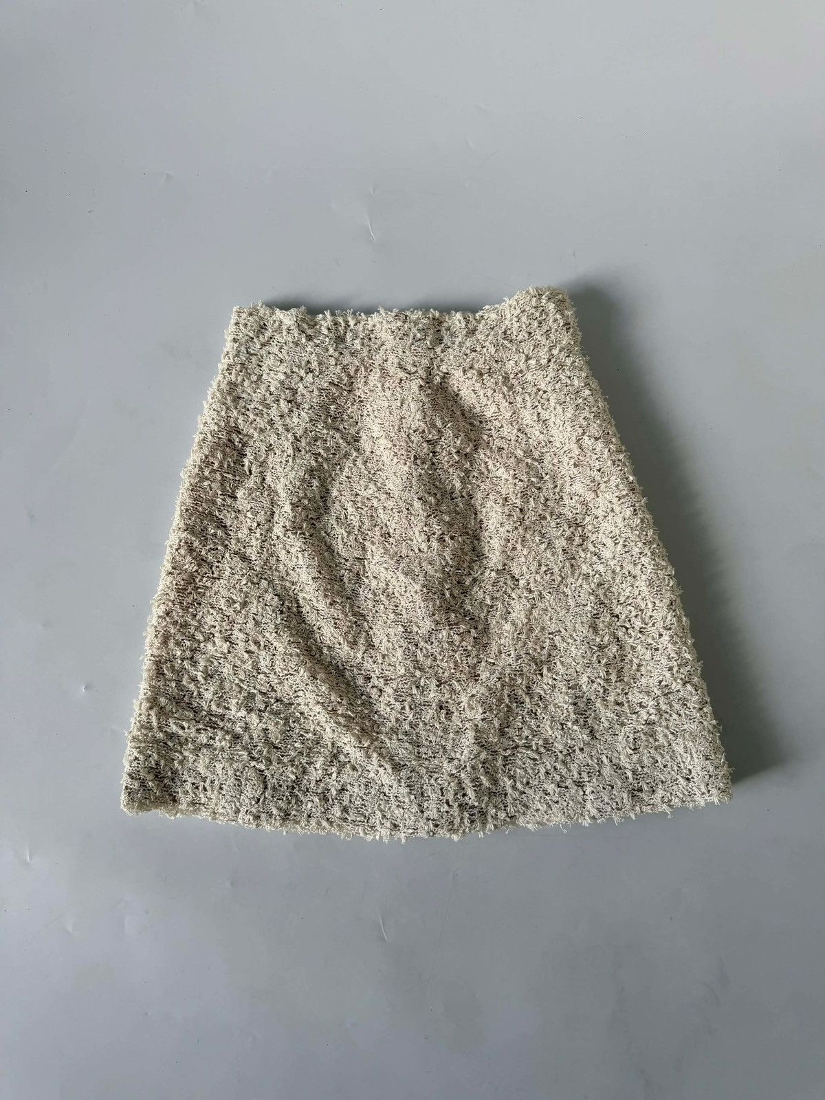 Chanel Chanel Beige Tweed Skirt Size 27" / US 4 / IT 40 - 1 Thumbnail