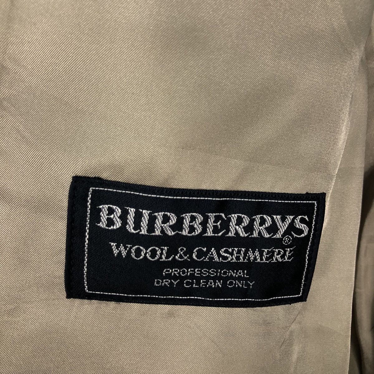 Burberry 📌Vintage Burberrys Nova Check Pocket Chore Coats Jackets Size US M / EU 48-50 / 2 - 18 Thumbnail