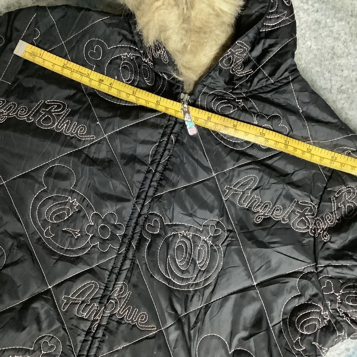 Angel Blue Angle Blue Fur Jakcet like if6w9 style Size US S / EU 44-46 / 1 - 12 Thumbnail