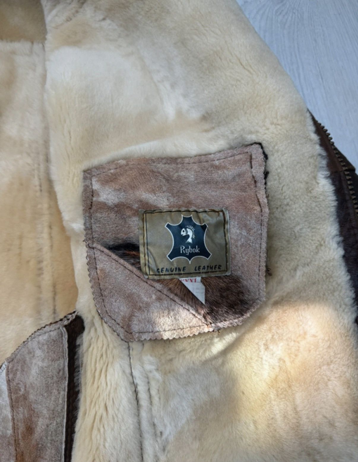 Vintage Russian Rybok Shearling Aviator Jacket Leather Pilot B-3 Size US XXL / EU 58 / 5 - 11 Thumbnail