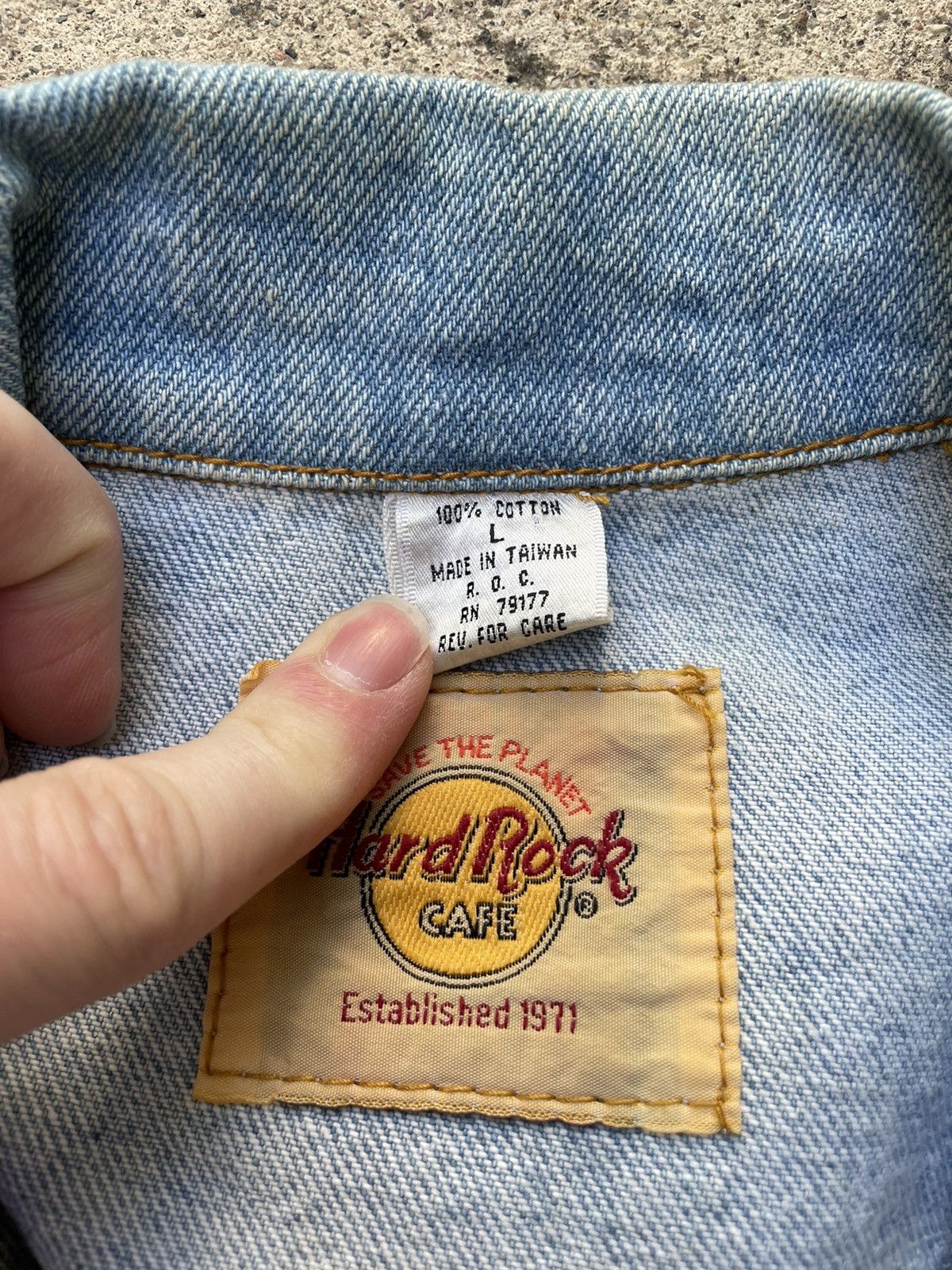 Hard Rock Cafe Hard Rock Cafe denim jacket Nashville Size US L / EU 52-54 / 3 - 4 Thumbnail