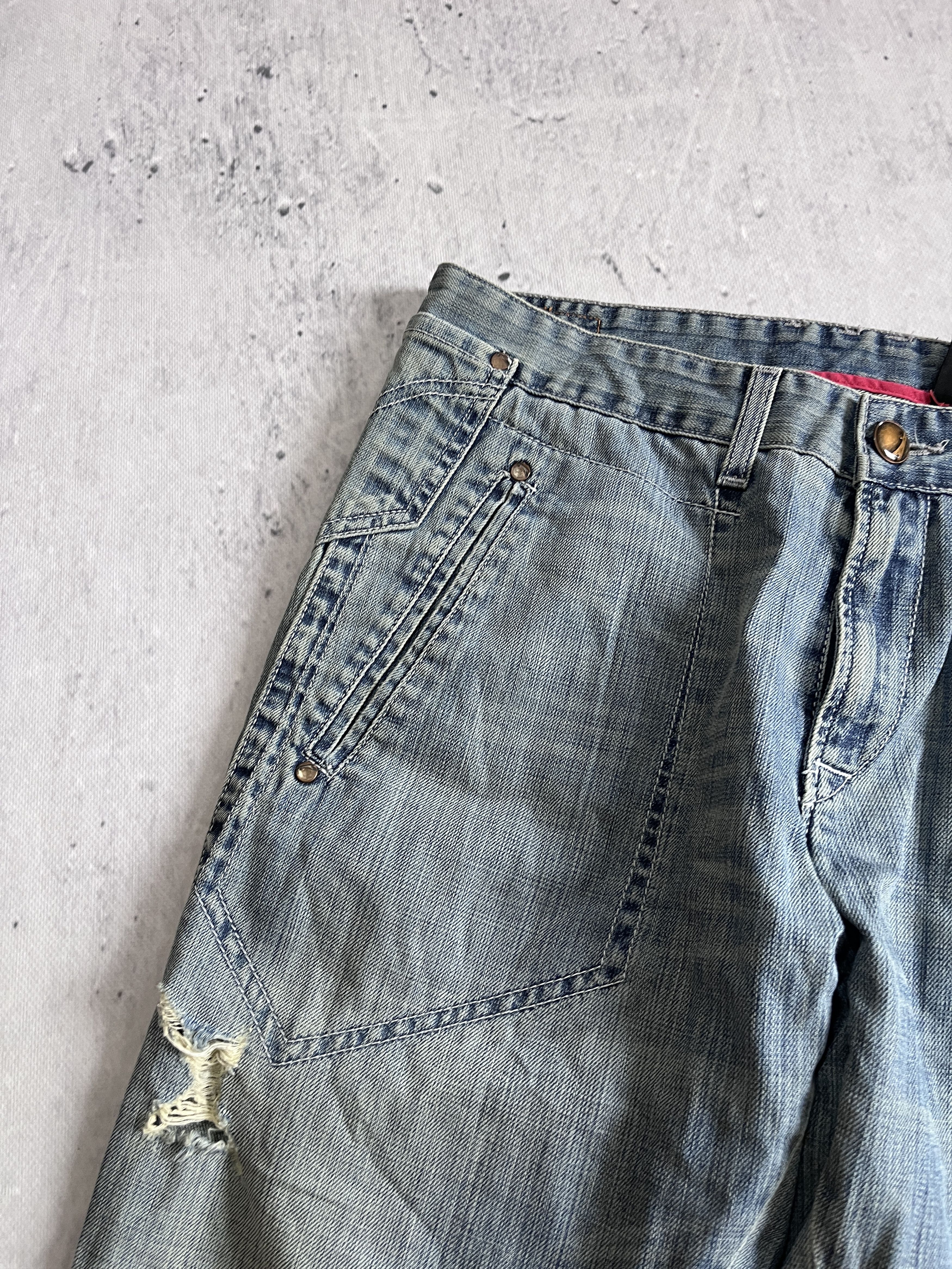 Levi's LEVI'S ENGINEERED JEANS 2006 TWISTED LEG VINTAGE DENIM PANTS Size US 32 / EU 48 - 13 Thumbnail