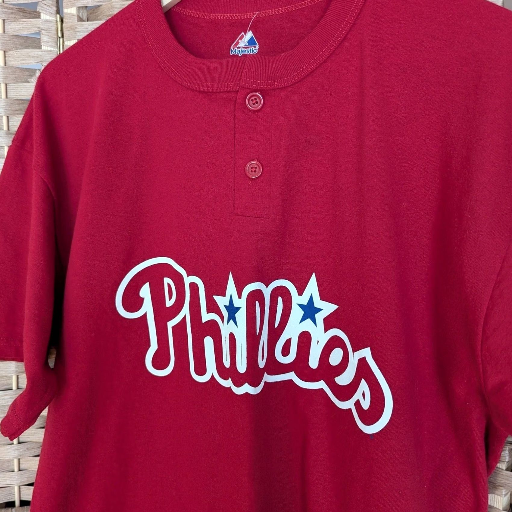 Vintage Majestic Philadelphia Phillies Baseball Henly T-Shirt Red Men's XL Shirt Size US XL / EU 56 / 4 - 2 Thumbnail