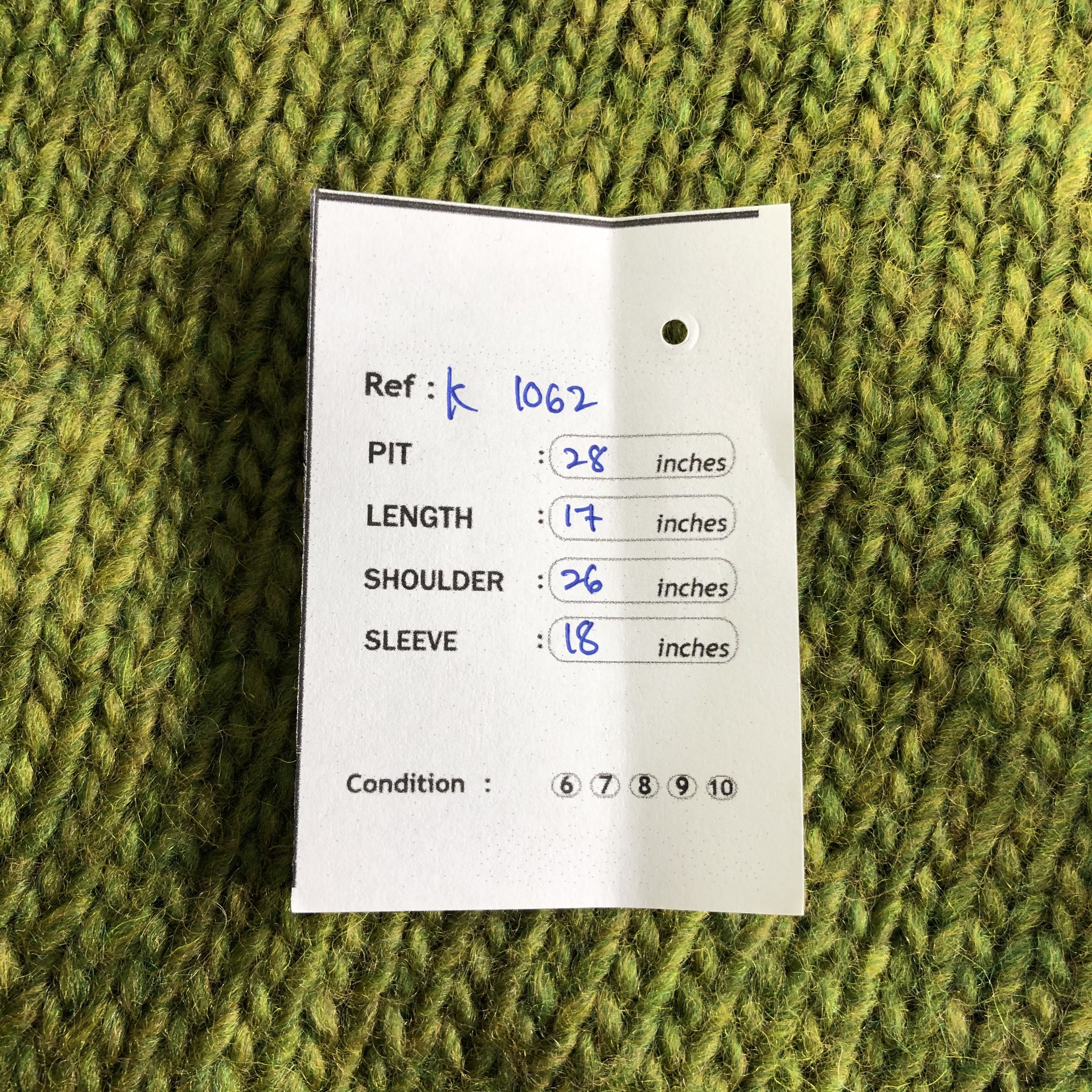 Vintage Vintage Cropped Knitwear Sweater K1062 Size US M / EU 48-50 / 2 - 4 Thumbnail