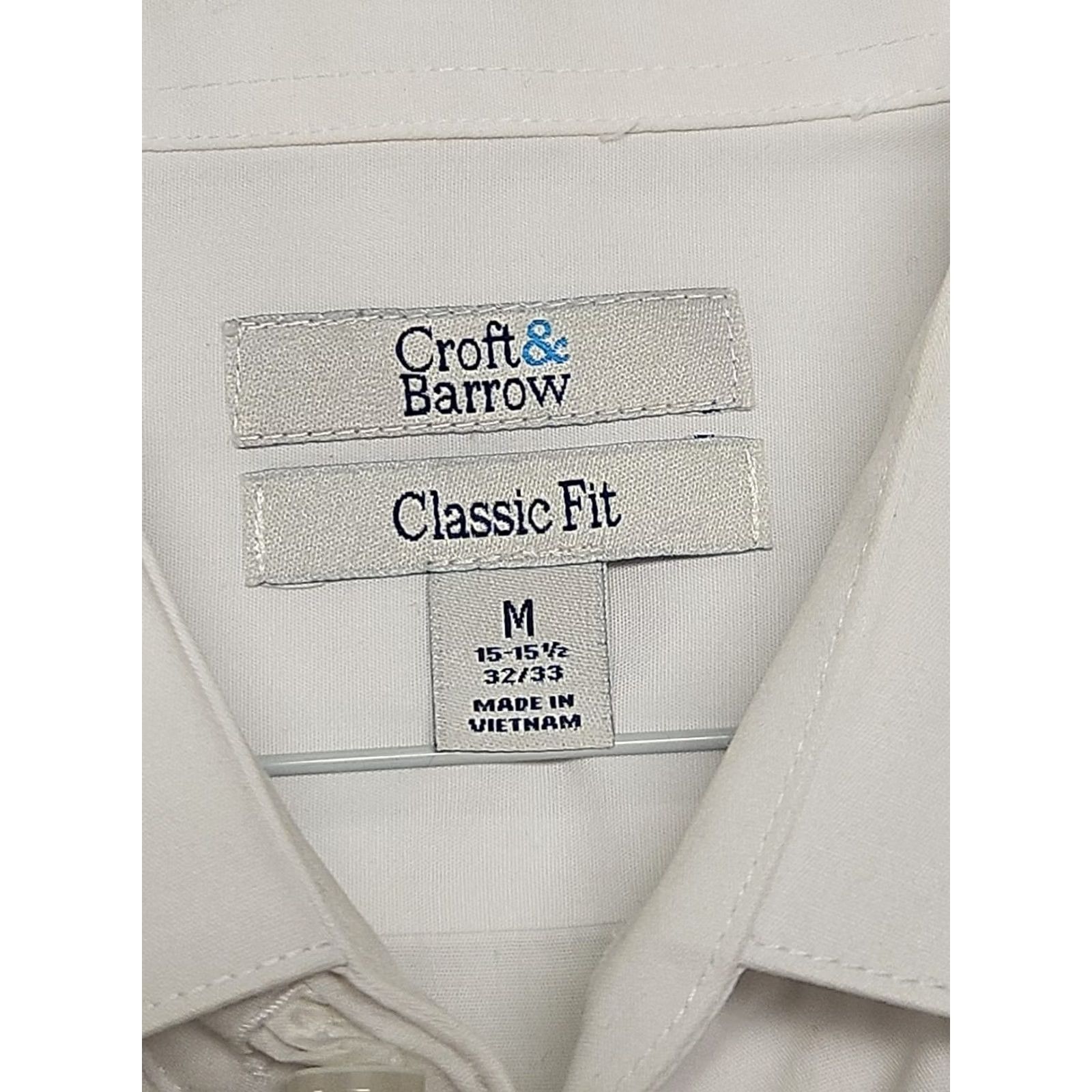 Croft & Barrow Croft & Barrow White Dress Shirt Men’s M 15-15.5 Classic Fit Button Down Shirt Regular Sleeve Long Button-Up Cotton Polyester Solid White Mens Size 40R - 7 Thumbnail