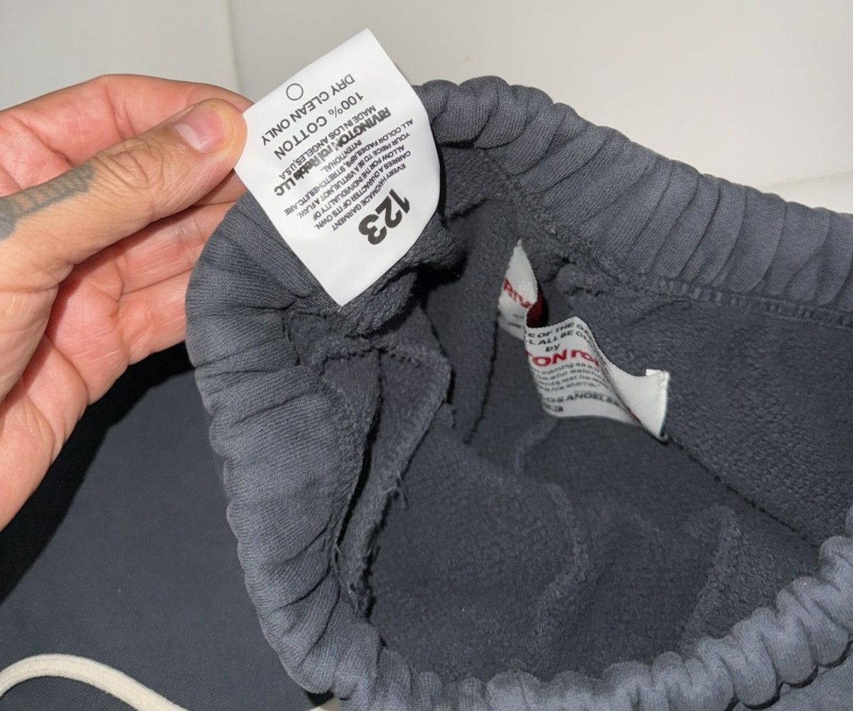 Fear of God × RRR-123 Its the enemy shorts Size US 30 / EU 46 - 6 Thumbnail