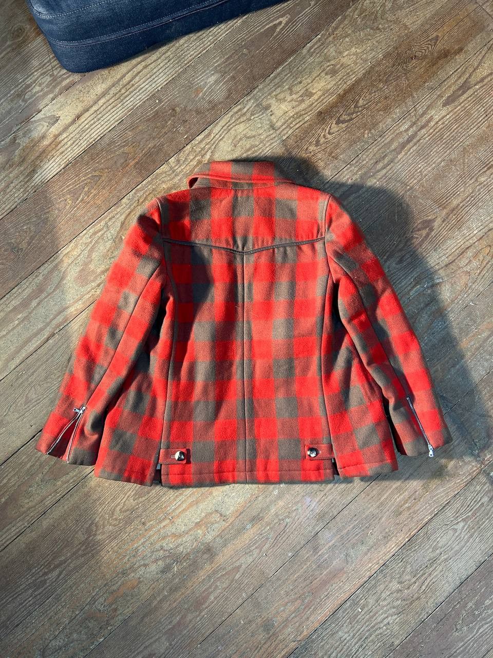 A.P.C. A.P.C. Buffalo Check Bomber Jacket Red/Brown Wool Vintage Size S / US 4 / IT 40 - 10 Thumbnail