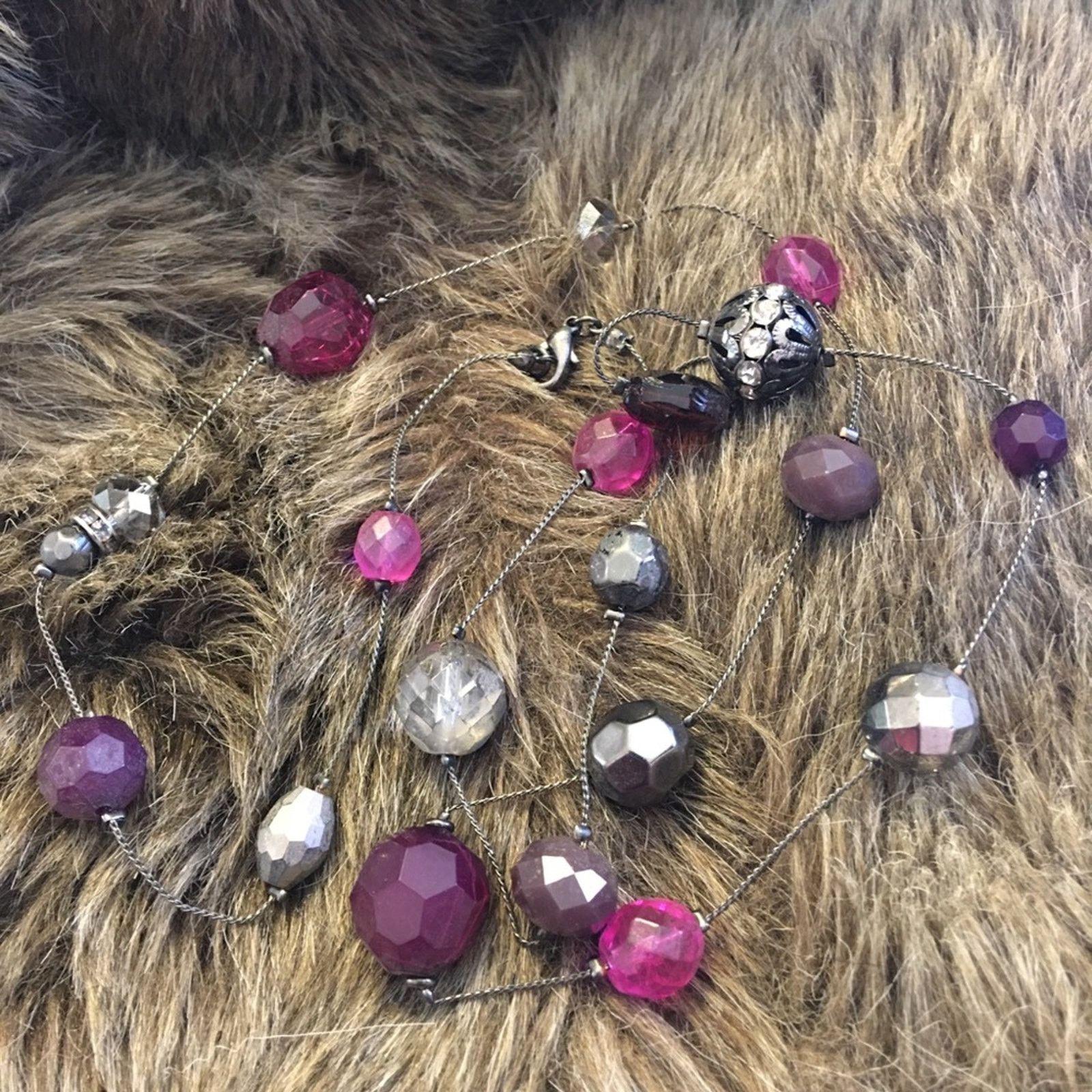 Jewelry Pink & chrome tone bead mix chain necklace Size ONE SIZE - 7 Thumbnail