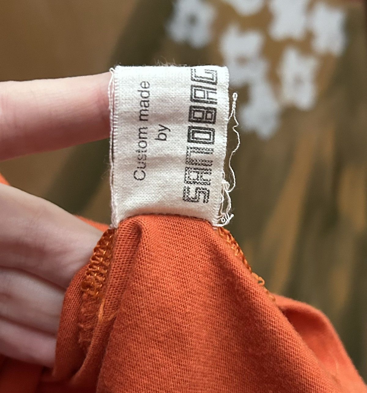 Band Tees Vintage R.E.M. Around The Sun 2005 Tour Orange Tee SANDBAG Size US M / EU 48-50 / 2 - 7 Thumbnail