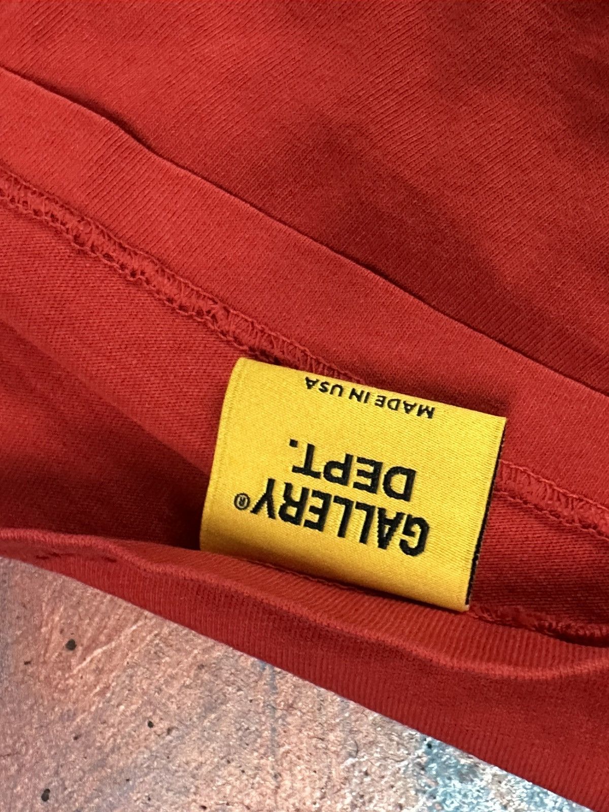Gallery Dept. Red DEPT DE LA GALERIE Size US M / EU 48-50 / 2 - 1 Thumbnail