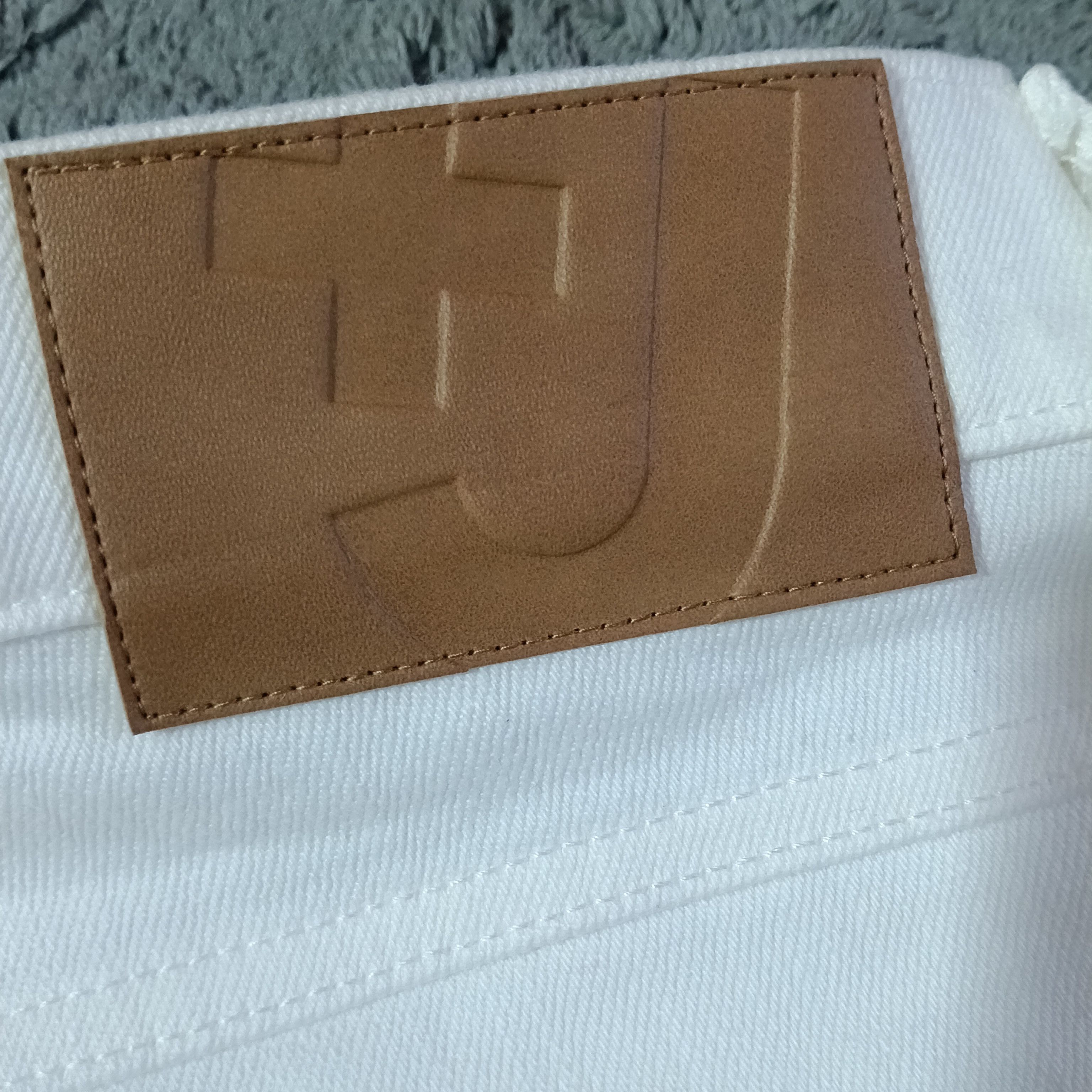 Jil Sander × Uniqlo J+ Jil Sander x Uniqlo Selvedge Denim Jeans White Size US 32 / EU 48 - 3 Thumbnail