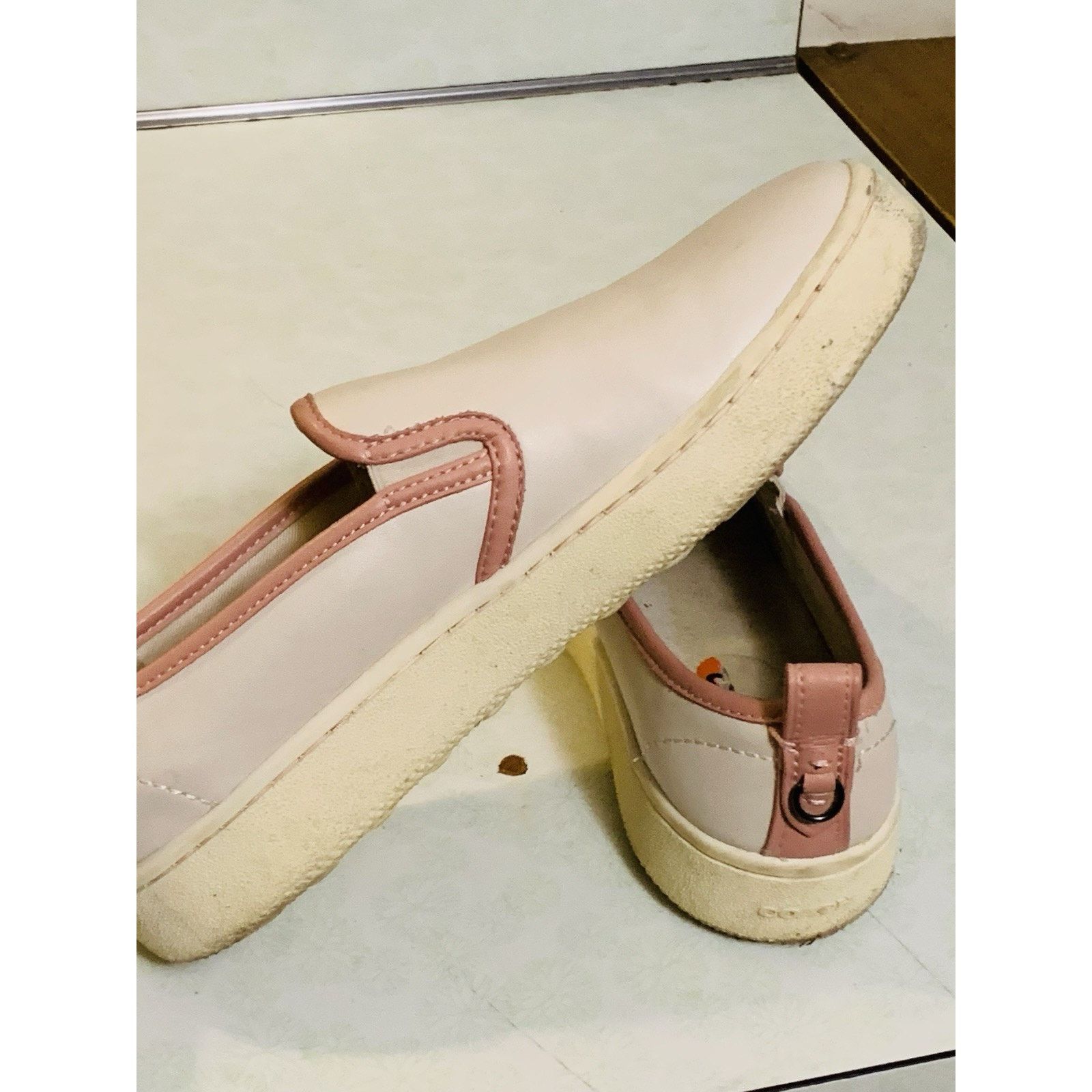 Coach COACH Leather Women's Slip On Loafer White & Pink Trim 9.5 Size US 9.5 / IT 39.5 - 5 Thumbnail
