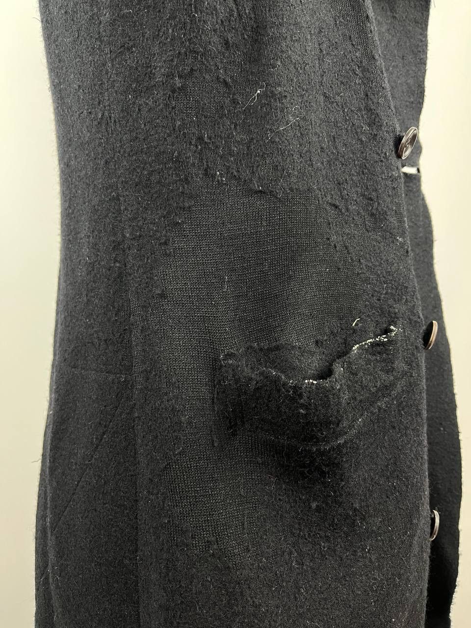 Yohji Yamamoto Worn Condition Archival Yohji Yamamoto Distressed Wool Coat Size US XS / EU 42 / 0 - 13 Thumbnail