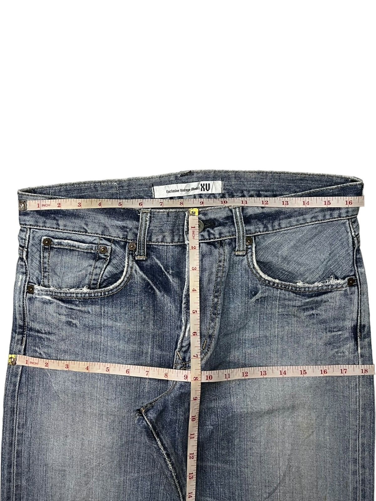 Edwin × Japanese Brand Exclusive Vintage Edwin Light Wash Distressed Loose Jeans Size US 33 - 11 Thumbnail