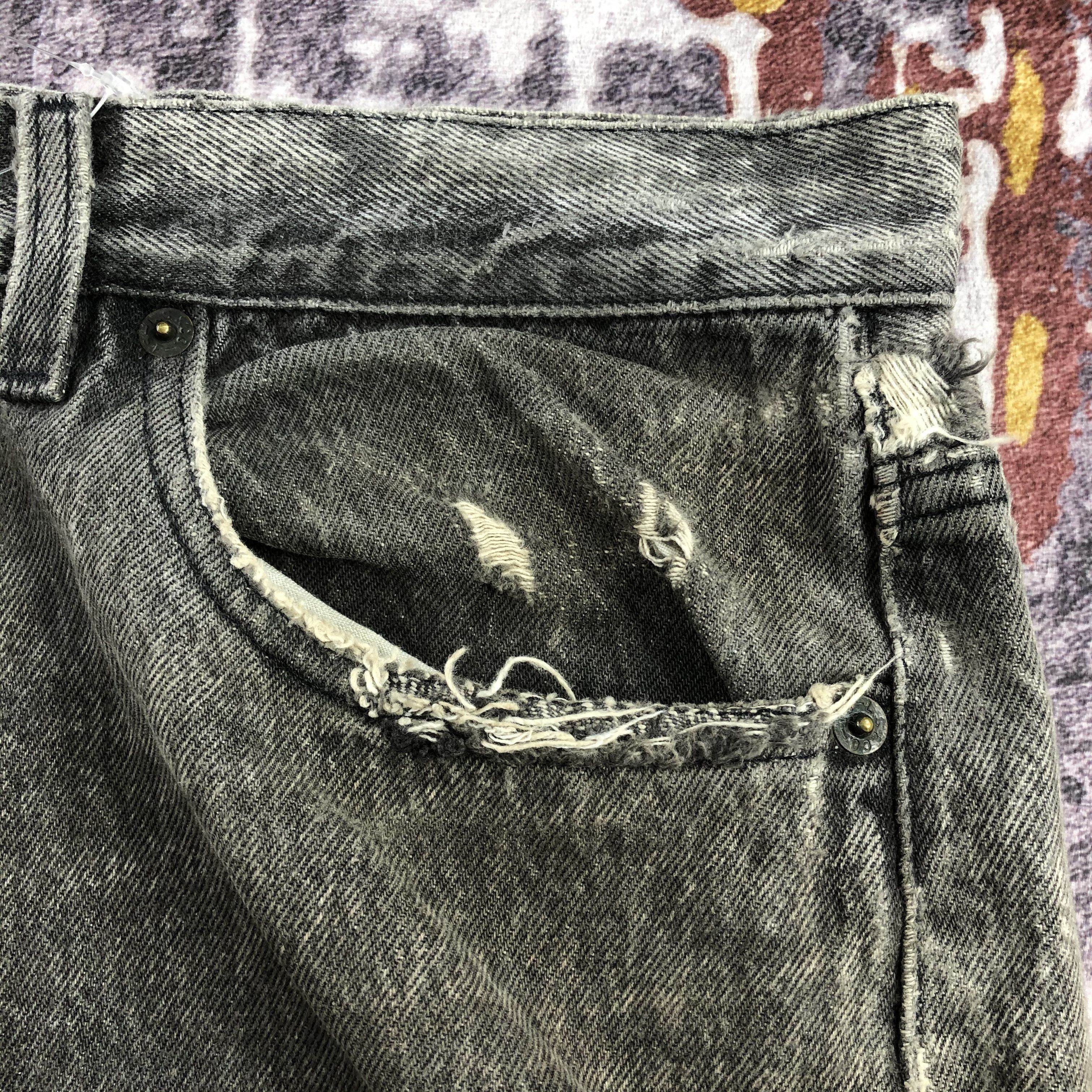Levi's × Vintage 90s Vintage Levis 501 Jeans-JM2437 Size US 35 - 13 Thumbnail