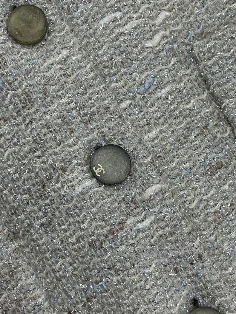 Chanel Chanel Gray Silver Thread Cardigan. Size US L / EU 52-54 / 3 - 3 Thumbnail