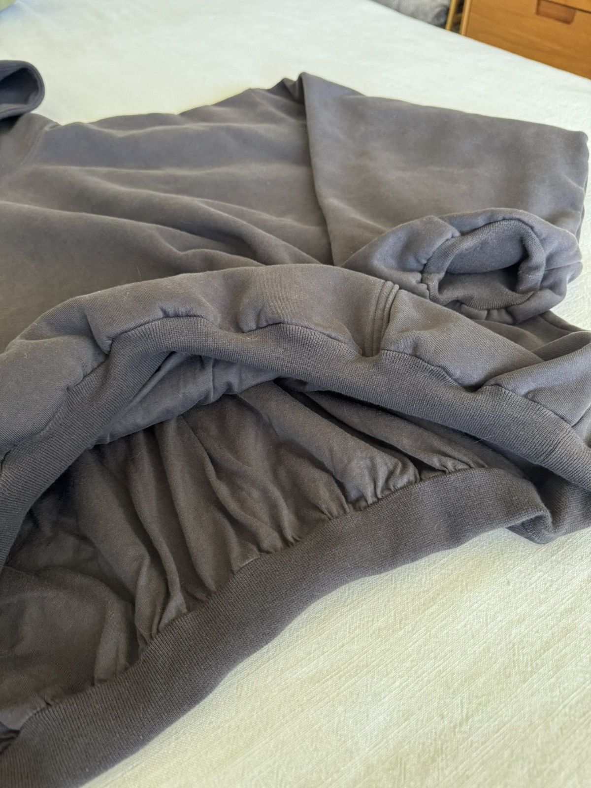 Balenciaga × Gap × Yeezy Yeezy Gap Balenciaga - Dove Hoodie Size US L / EU 52-54 / 3 - 4 Thumbnail