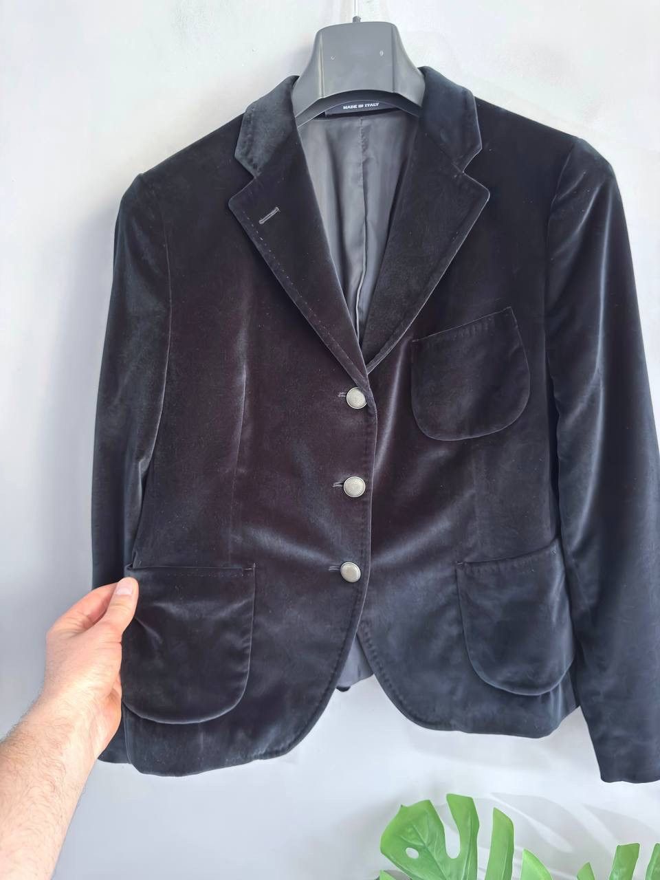 Tagliatore Tagliatore Women's Navy Velvet Blazer Made in Italy, 46/S Size S / US 4 / IT 40 - 6 Thumbnail