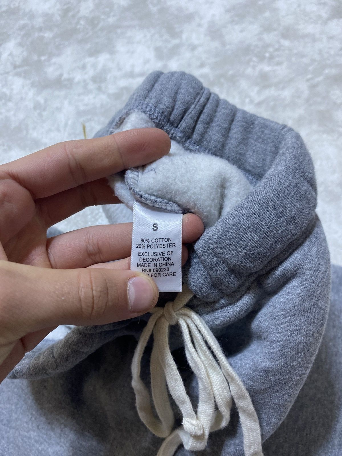 Fear of God Hype Y2K Fear of God Essentials Sweat Shorts Grey Heather Size US 32 / EU 48 - 6 Thumbnail