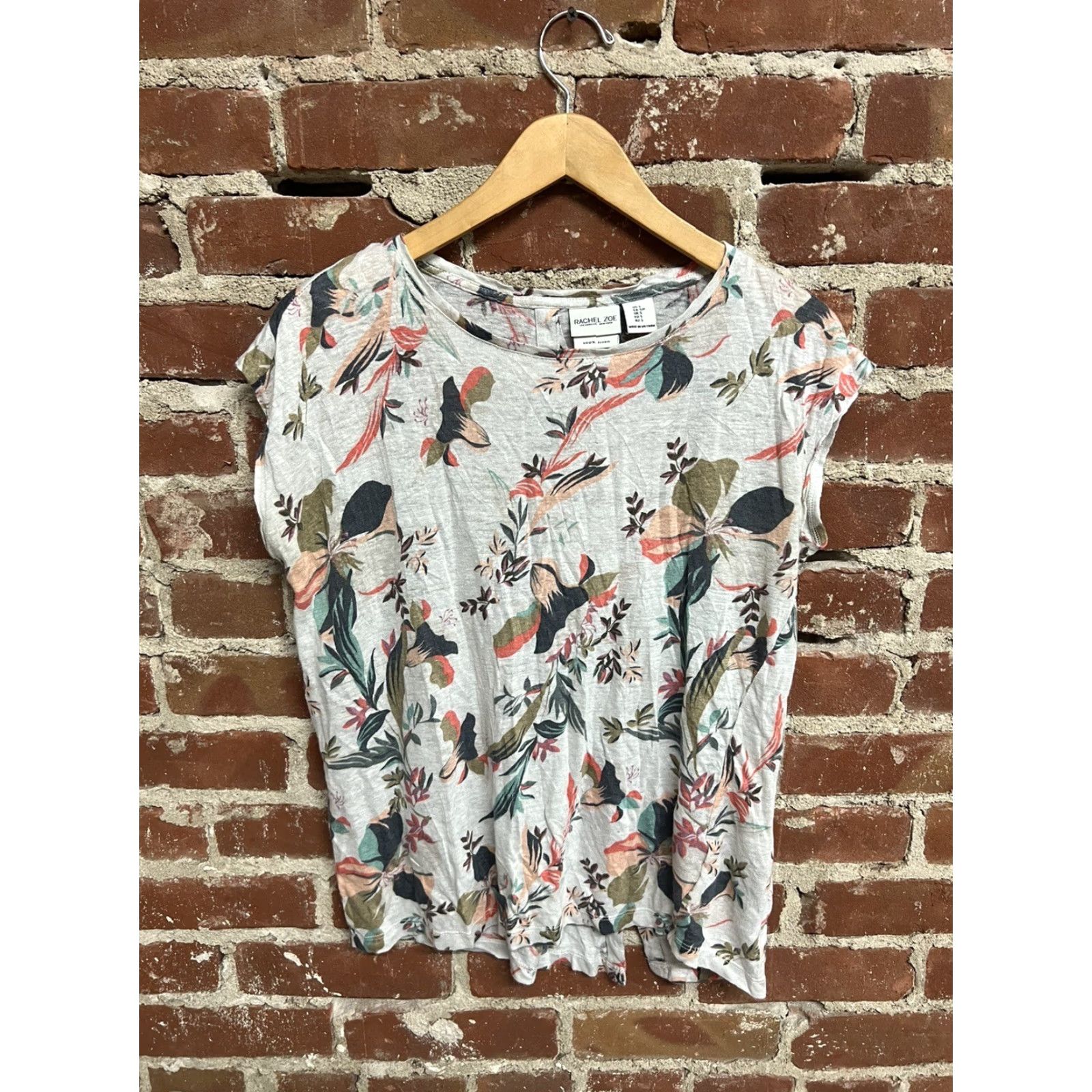Rachel Zoe Rachel Zoe Linen T-Shirt Womens Floral Short Sleeve Back Buttoned Size S Multicolor Crew Neck Relaxed Fit Casual Shirt Size S / US 4 / IT 40 - 2 Thumbnail