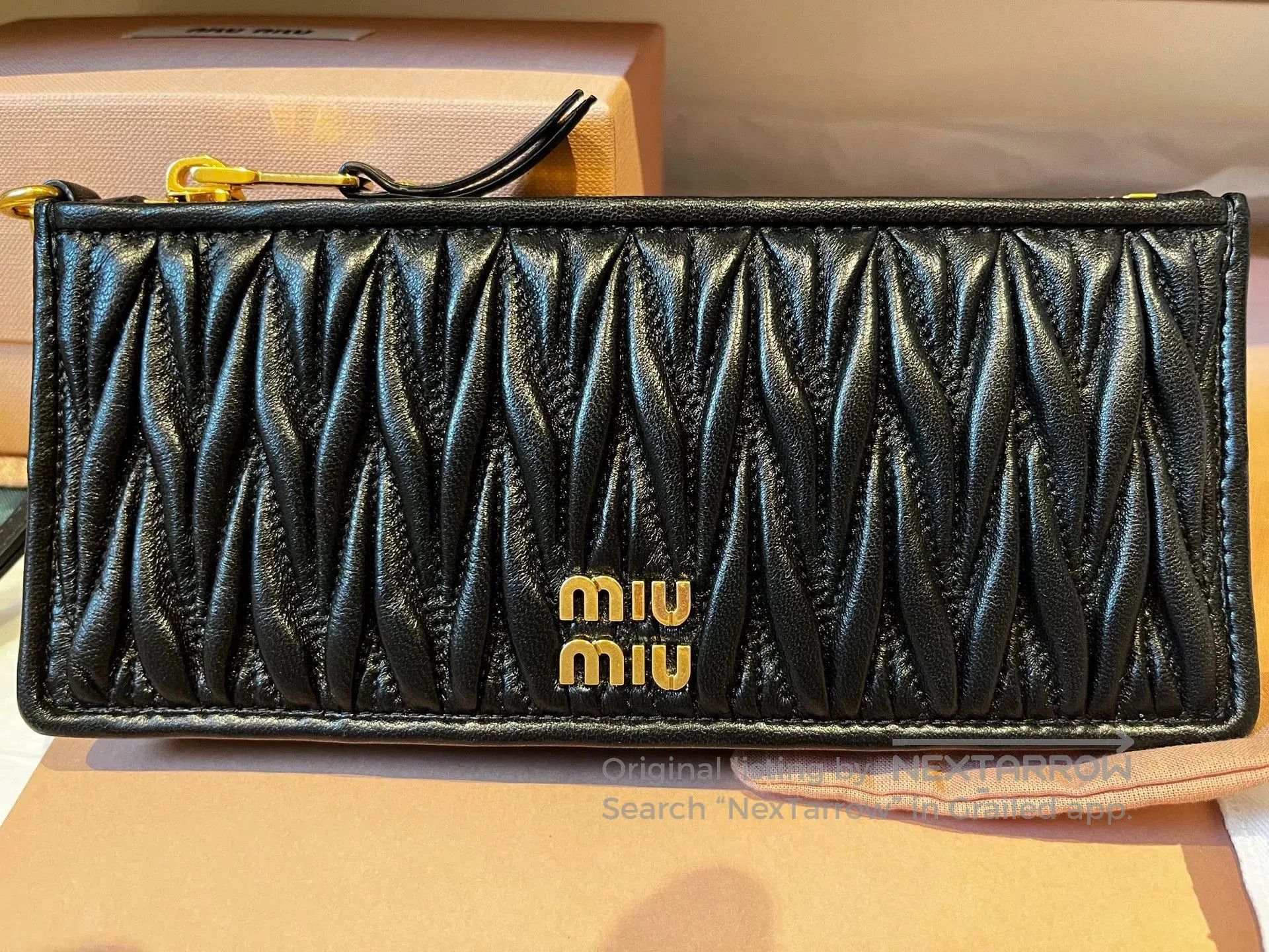 Miu Miu Miu Miu Quilted Leather Handbag. Size ONE SIZE - 1 Thumbnail