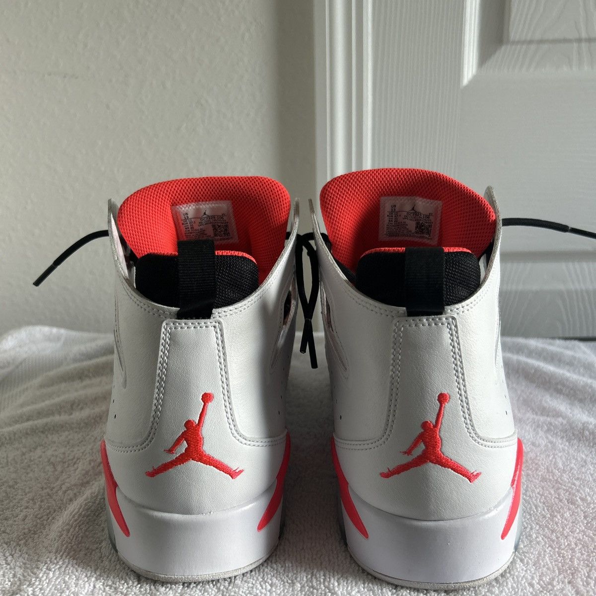 Jordan Brand Jordan Flight Club 91 "White Infrared" Size US 13 / EU 46 - 3 Thumbnail