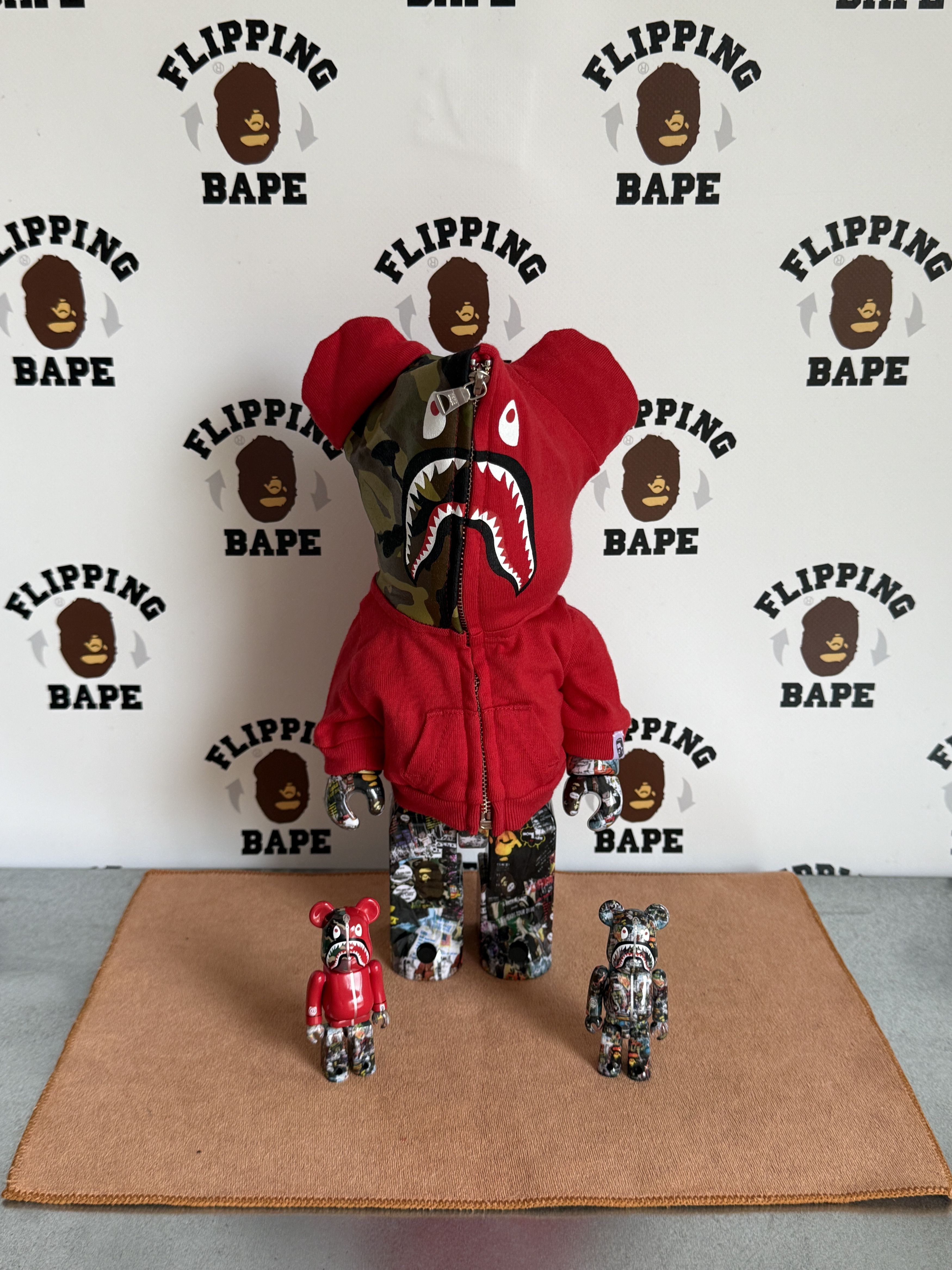 Bape BAPE X MEDICOM LEGACY CAMO SHARK BE@RBRICK 100%&400% Size ONE SIZE - 2 Thumbnail