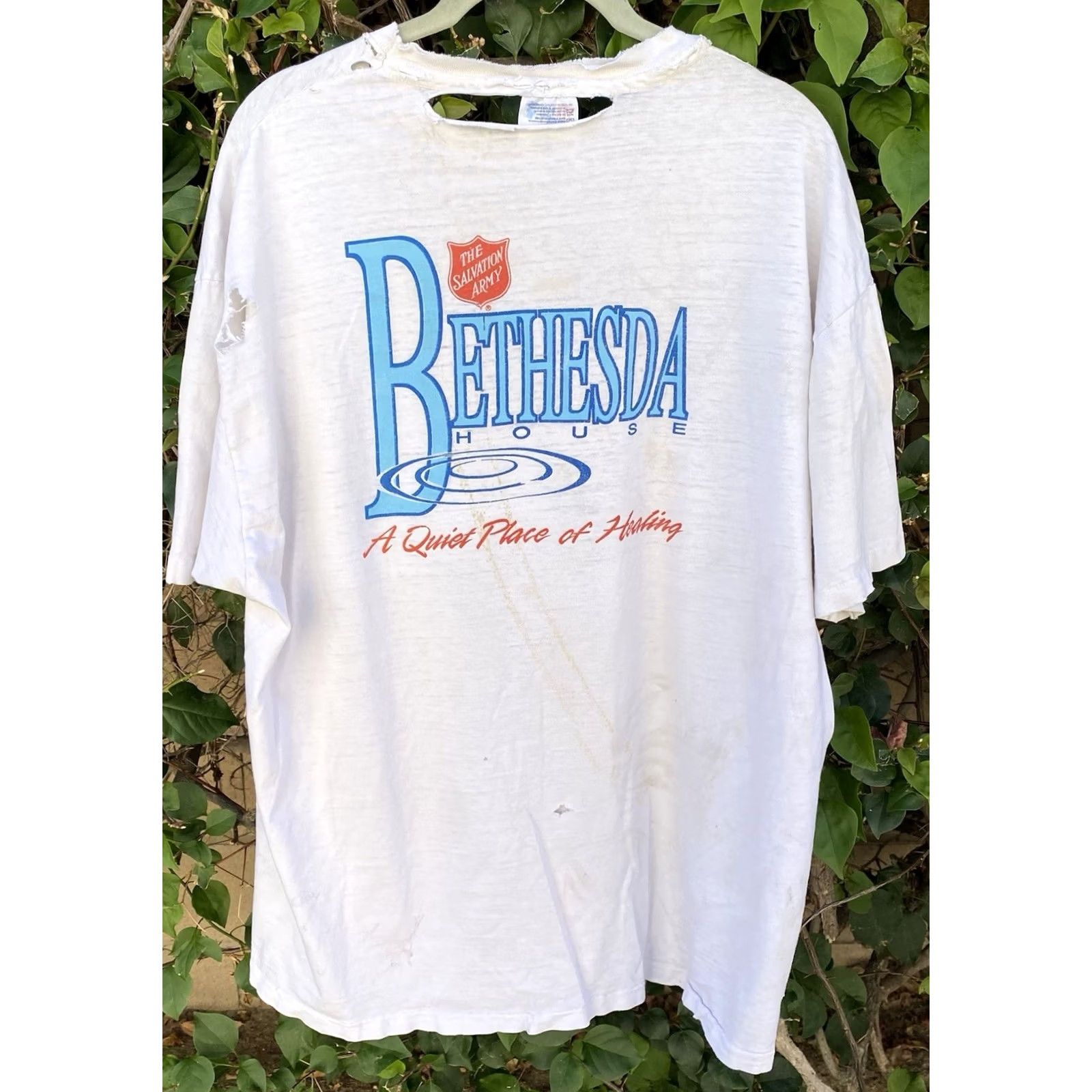 Hanes VINTAGE Hanes T Shirt Distressed White XL The Salvation Army Bethesda House Graphic Print Short Sleeve Men Size XL Size US XL / EU 56 / 4 - 7 Thumbnail