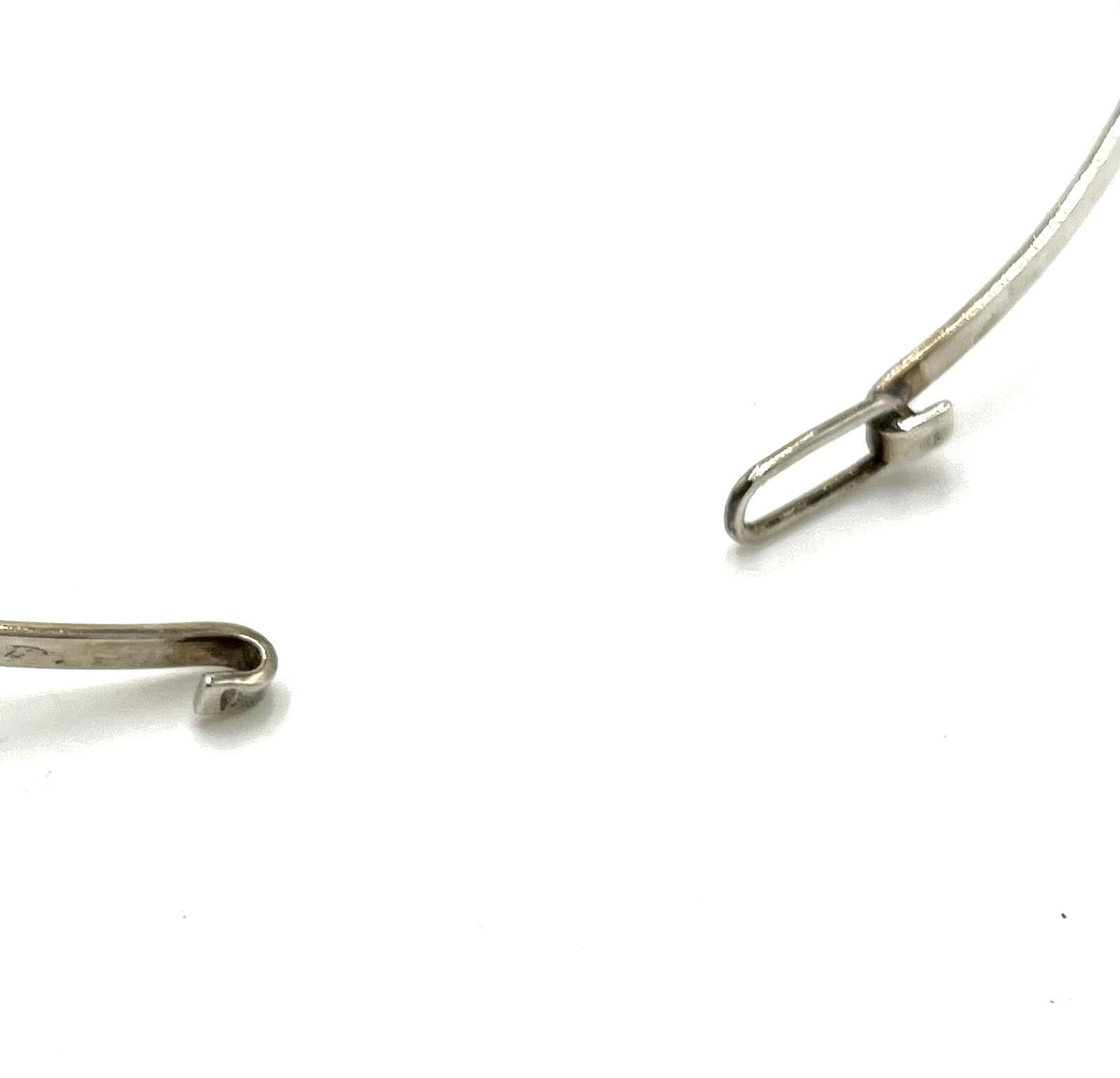 Other 925 Sterling Silver Omega Contoured Heart V-neck Choker Size ONE SIZE - 4 Thumbnail