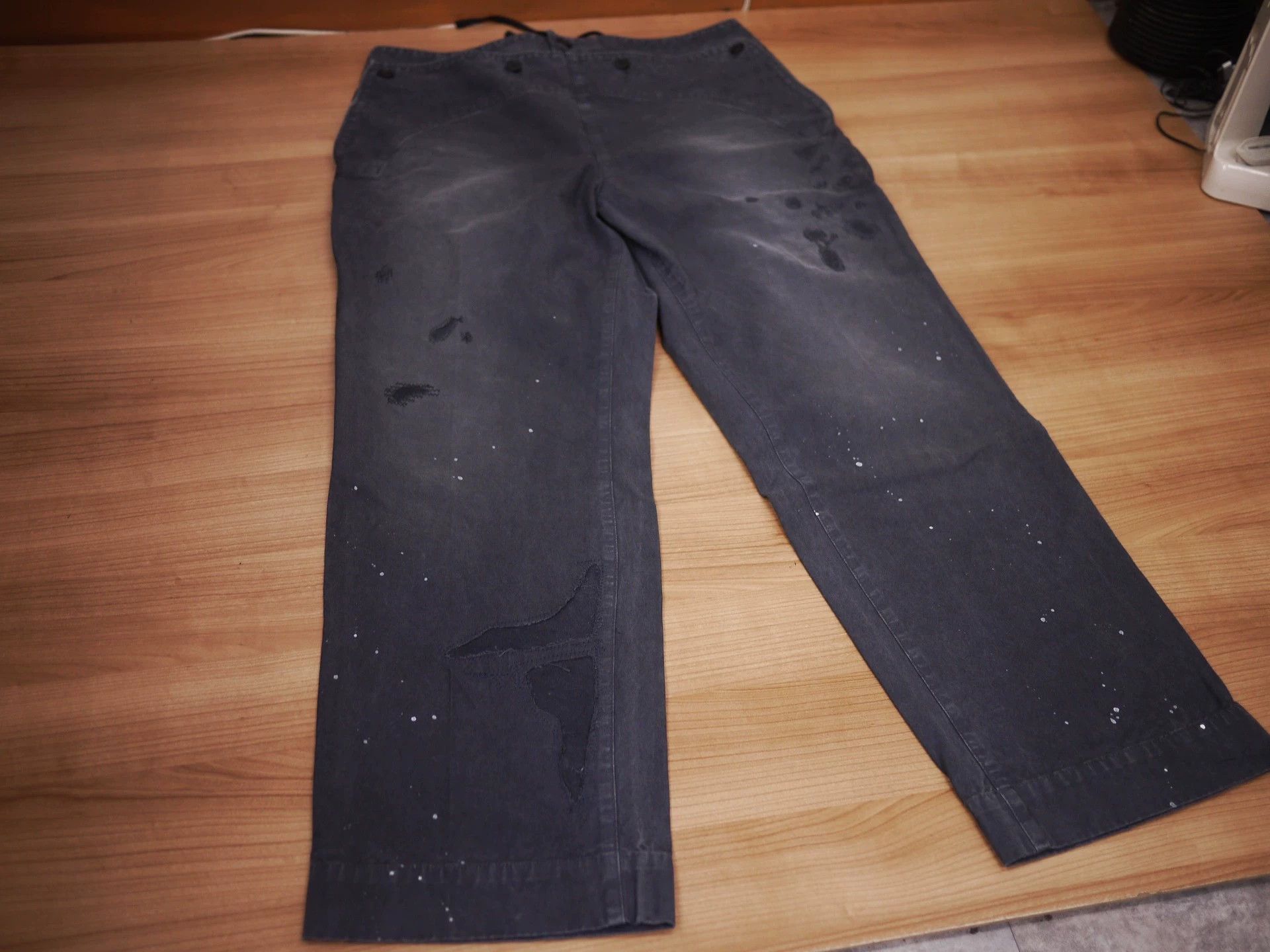 Visvim Visvim HOLMAN PANTS DMGD CRASH Distressed Black Size US 33 - 2 Thumbnail