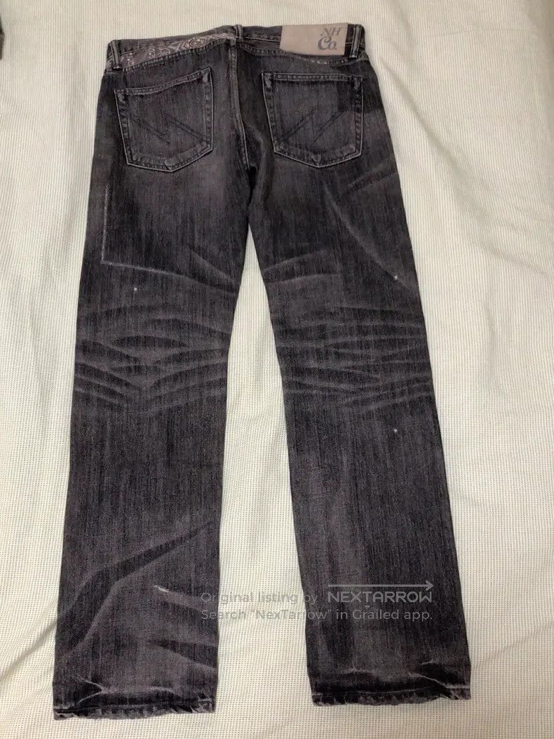 Neighborhood Neighborhood size M Jeans Size US 27 - 4 Thumbnail