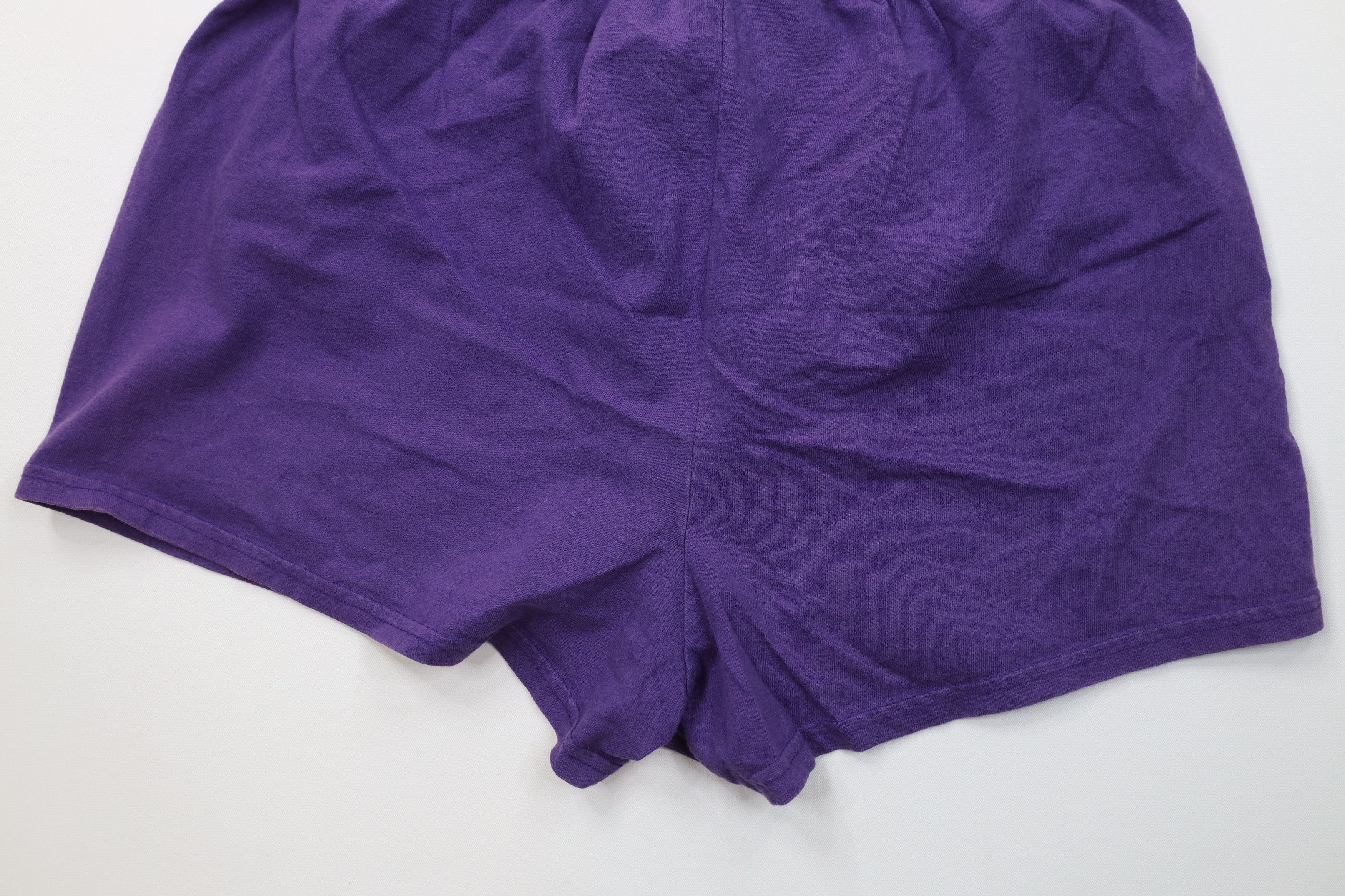 Disney Vintage 90s Disney Mickey Mouse and Friends Shorts Purple Size 26" / US 2 / IT 38 - 13 Thumbnail