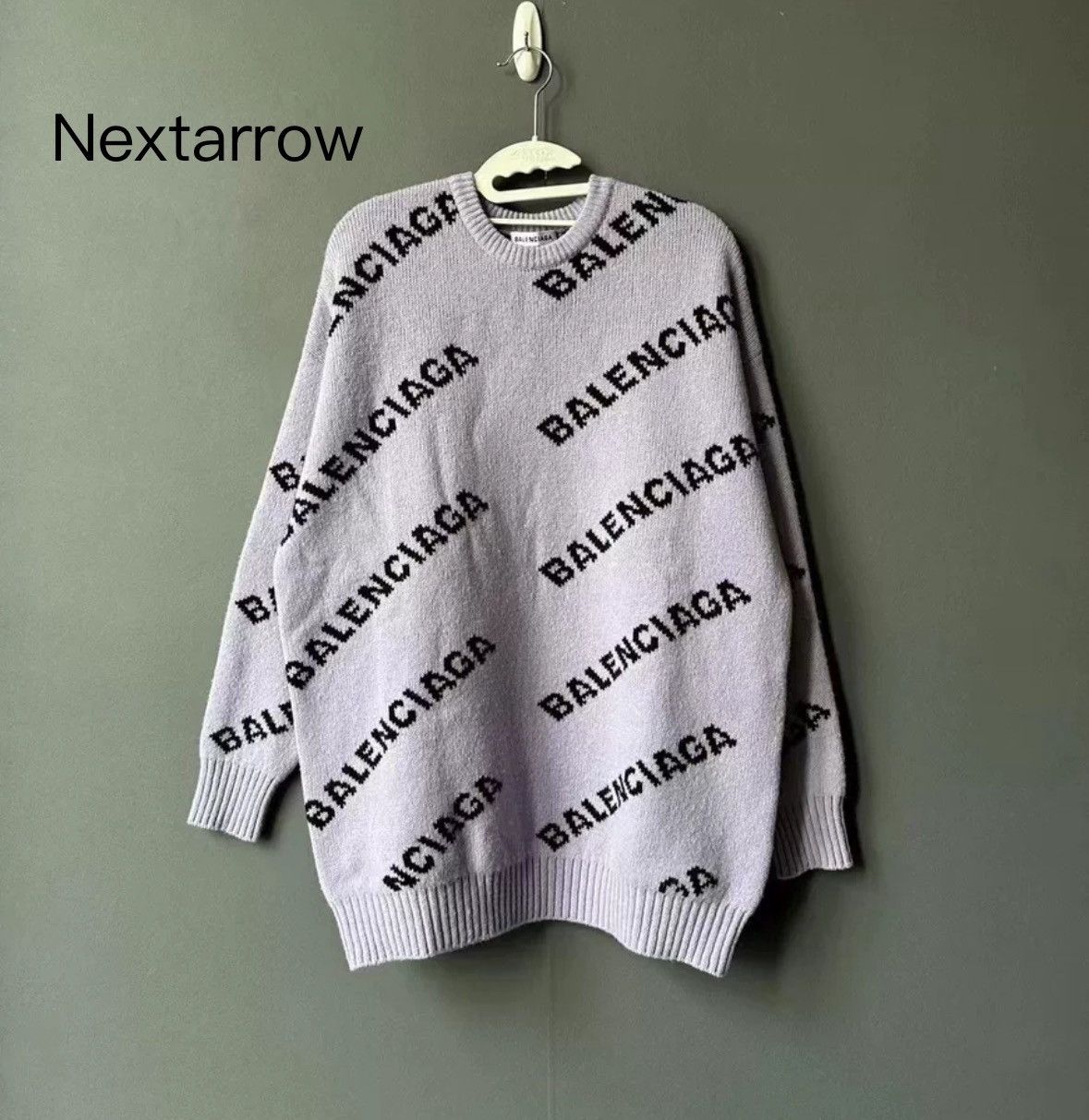 Balenciaga Balenciaga taro purple bullet screen sweater2412-Nextarrow Size US S / EU 44-46 / 1 - 1 Thumbnail