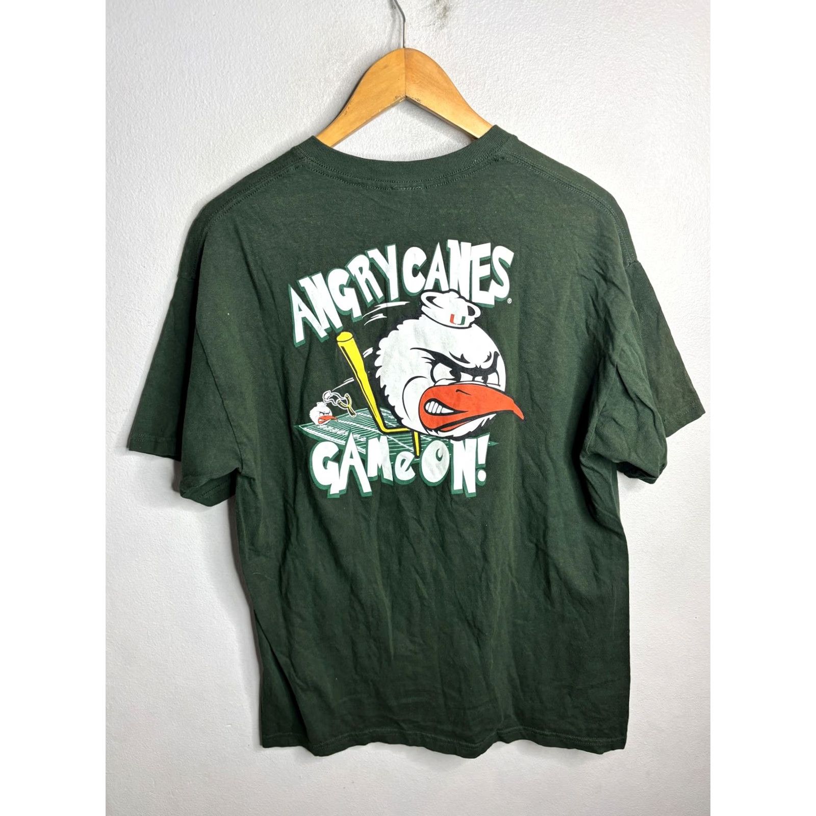 Vintage VINTAGE Miami Hurricanes Shirt Mens Large Green Angry Canes Game On BMOC 90s Tee Size US L / EU 52-54 / 3 - 4 Thumbnail