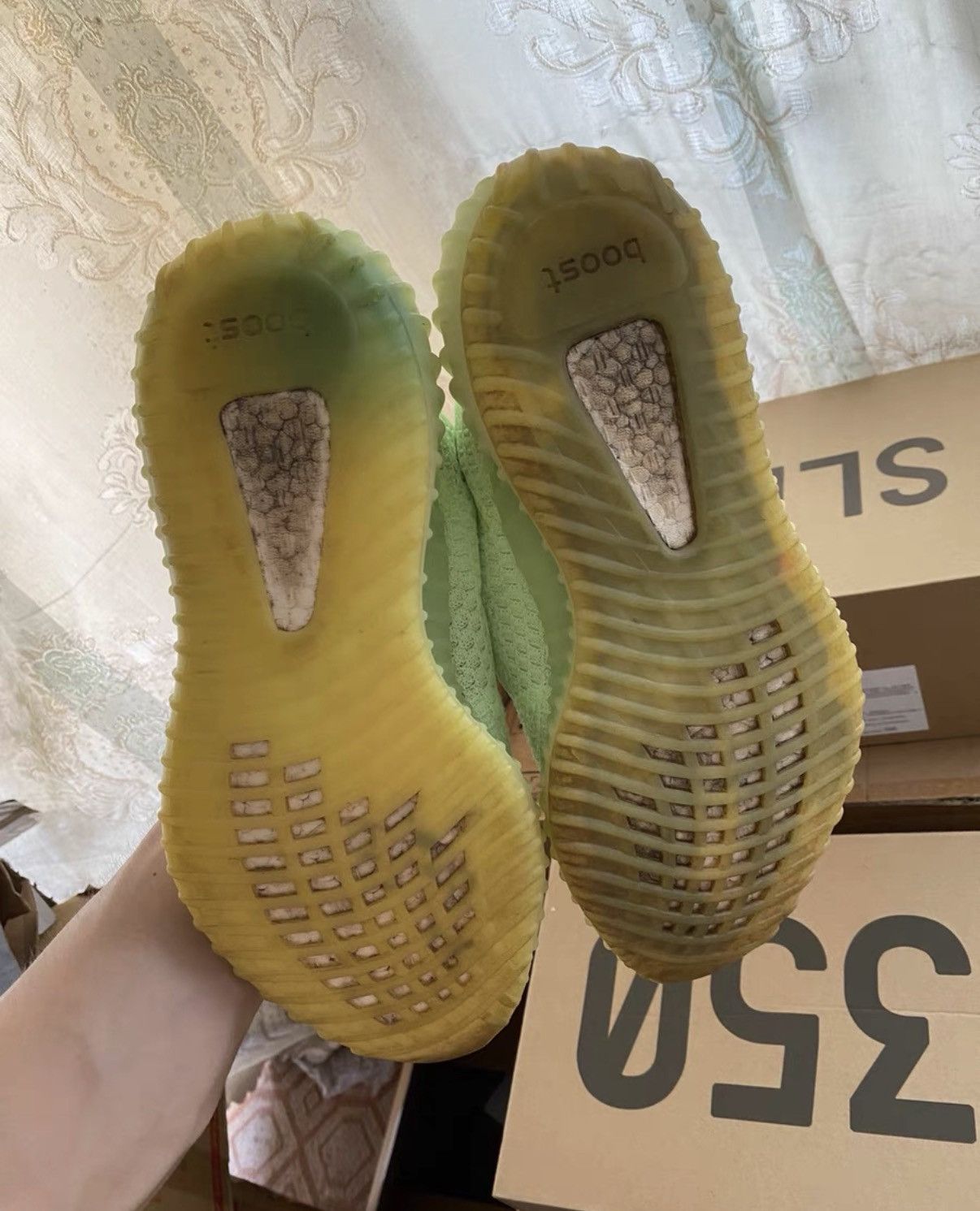 Adidas Adidas Yeezy 350 Glow EG5293 K37 Size US 8 / EU 41 - 7 Thumbnail