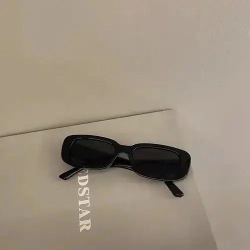 Other Vintage Oval Sunglasses Size ONE SIZE - 1 Thumbnail