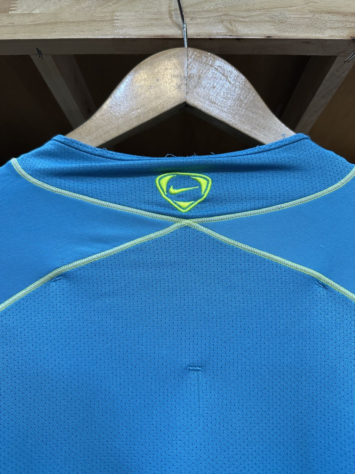 Nike Vintage FC Barcelona 2007-08 Nike Total 90 Sweat Top Size US L / EU 52-54 / 3 - 6 Thumbnail
