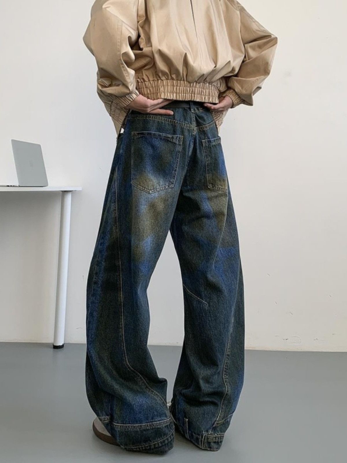 Japanese Brand American retro blue men's distressed curved jeans Size US 32 / EU 48 - 4 Thumbnail