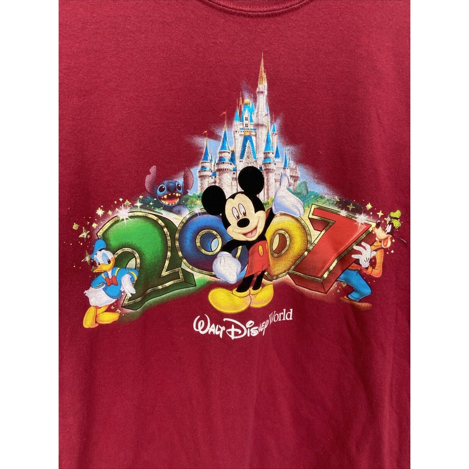 Disney 2007 Walt Disney World Mickey & Friends Red T-Shirt Large Size US L / EU 52-54 / 3 - 2 Thumbnail