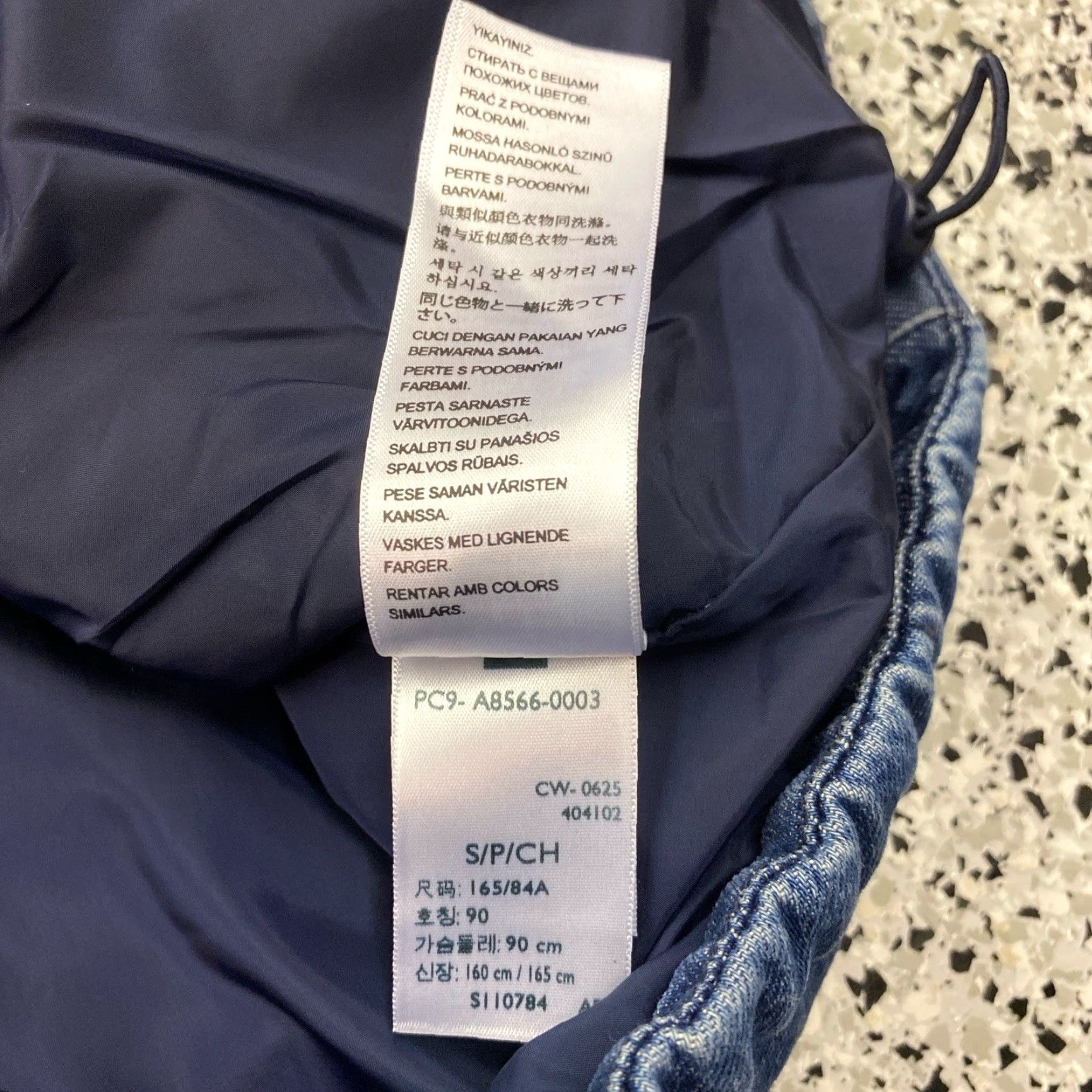 Levi's Levi’s Vest Mens Size S Blue Western Quilted Down Puffer Denim NWT Size US 29 - 4 Thumbnail