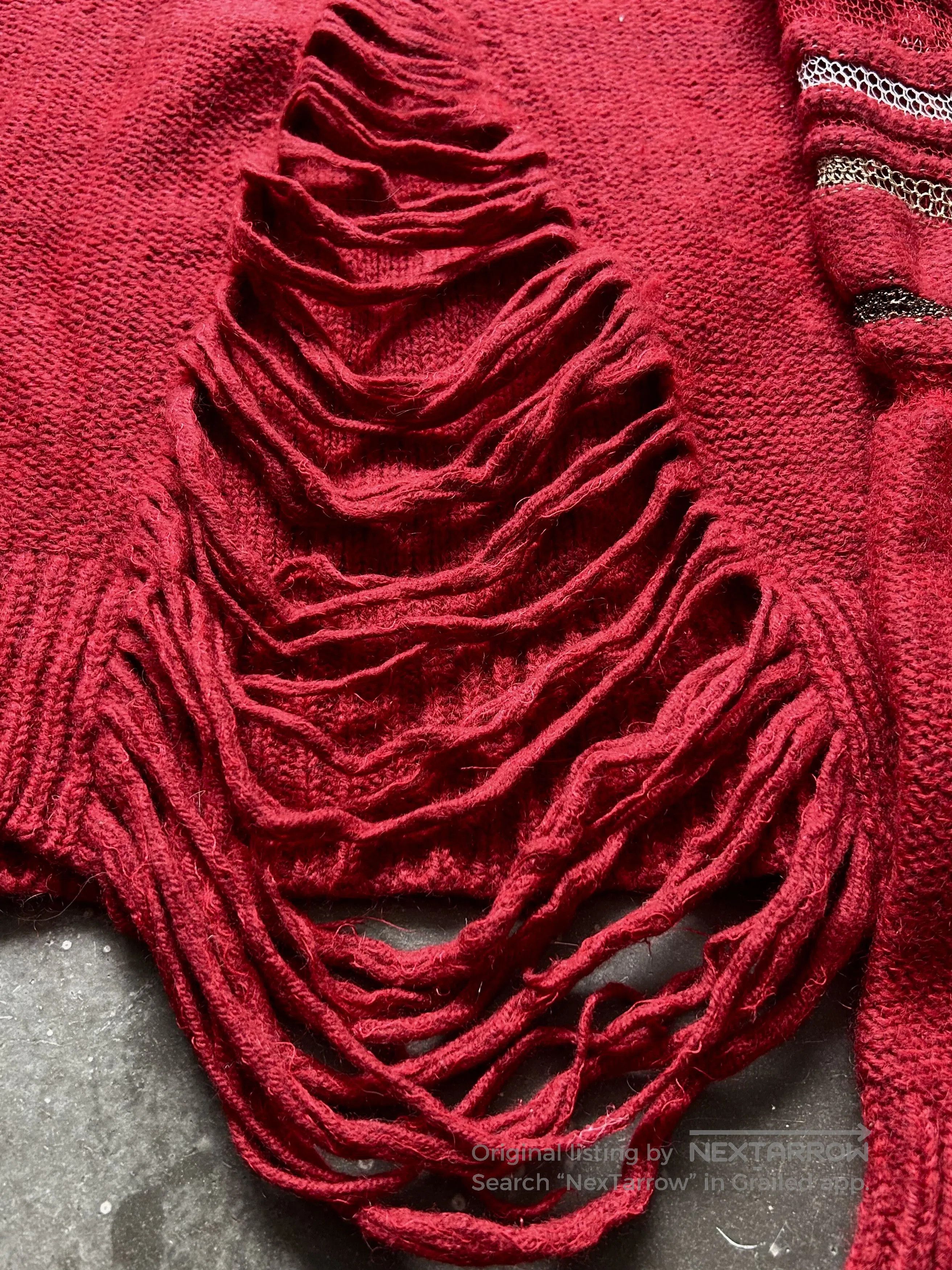 Nozomi Ishiguro red knit distressed long sleeve sweater. Size US M / EU 48-50 / 2 - 3 Thumbnail