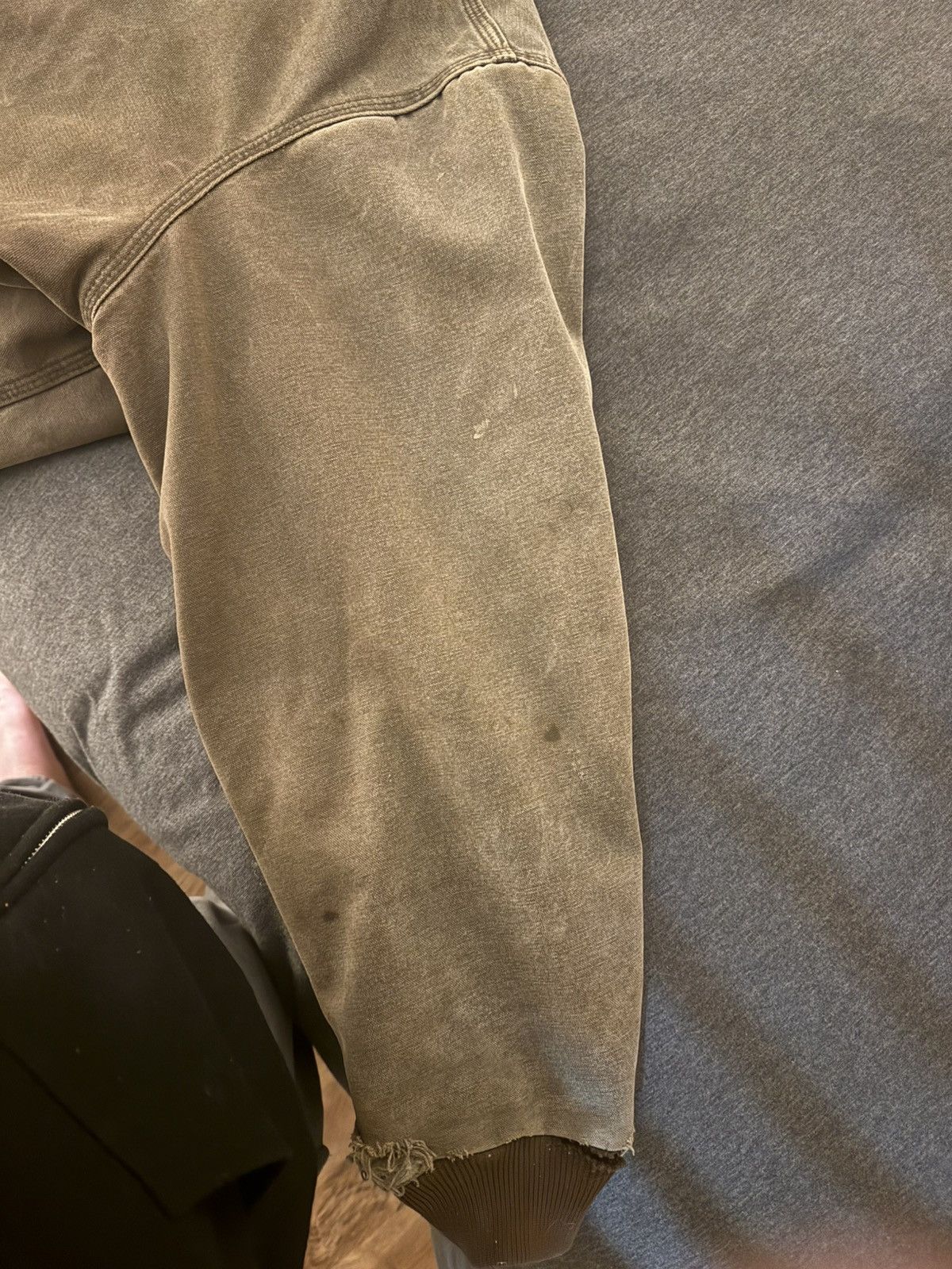 Carhartt Carhartt J130CHT Thrashed, Beat, Worked in Size US XL / EU 56 / 4 - 5 Thumbnail