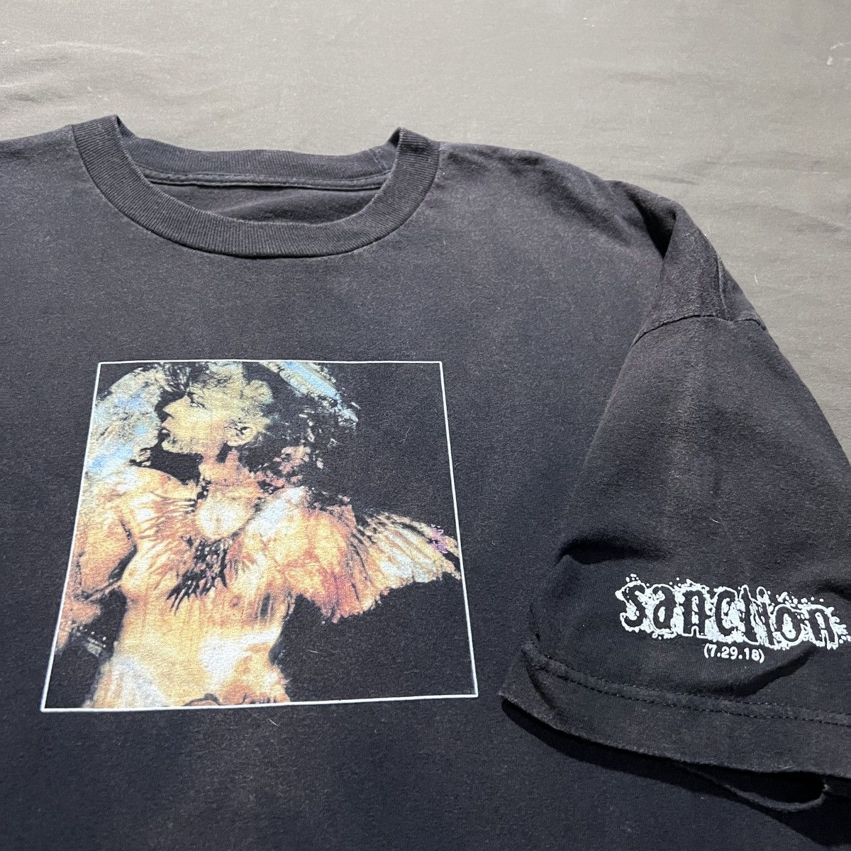 Band Tees Sanction Tee 2XL Thrashed Faded DAZE RECORDS Metalcore Size US XXL / EU 58 / 5 - 1 Thumbnail