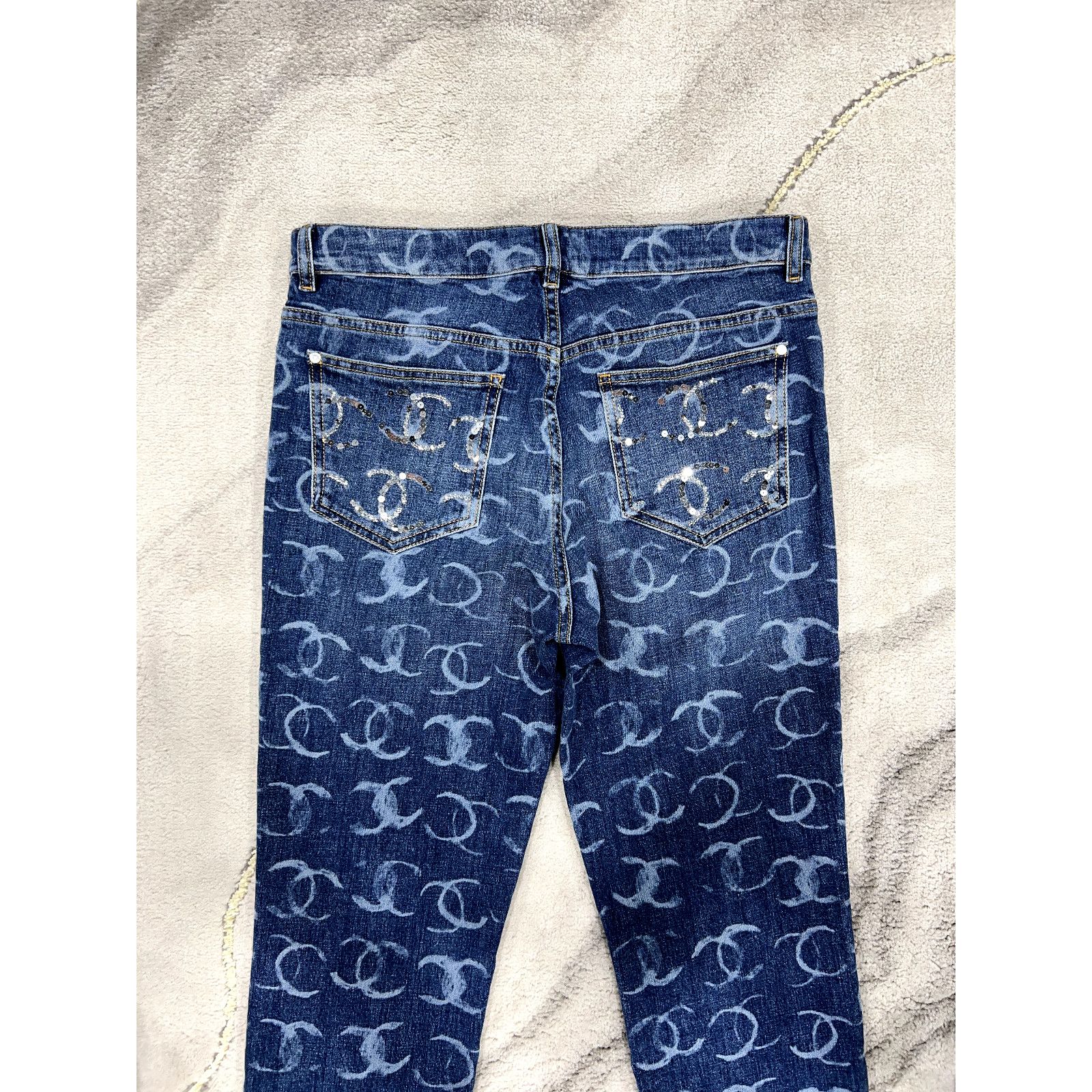 Chanel Chanel Denim White CC Printed Logo Sequin Skinny Jeans 42 Size 28" / US 6 / IT 42 - 8 Thumbnail